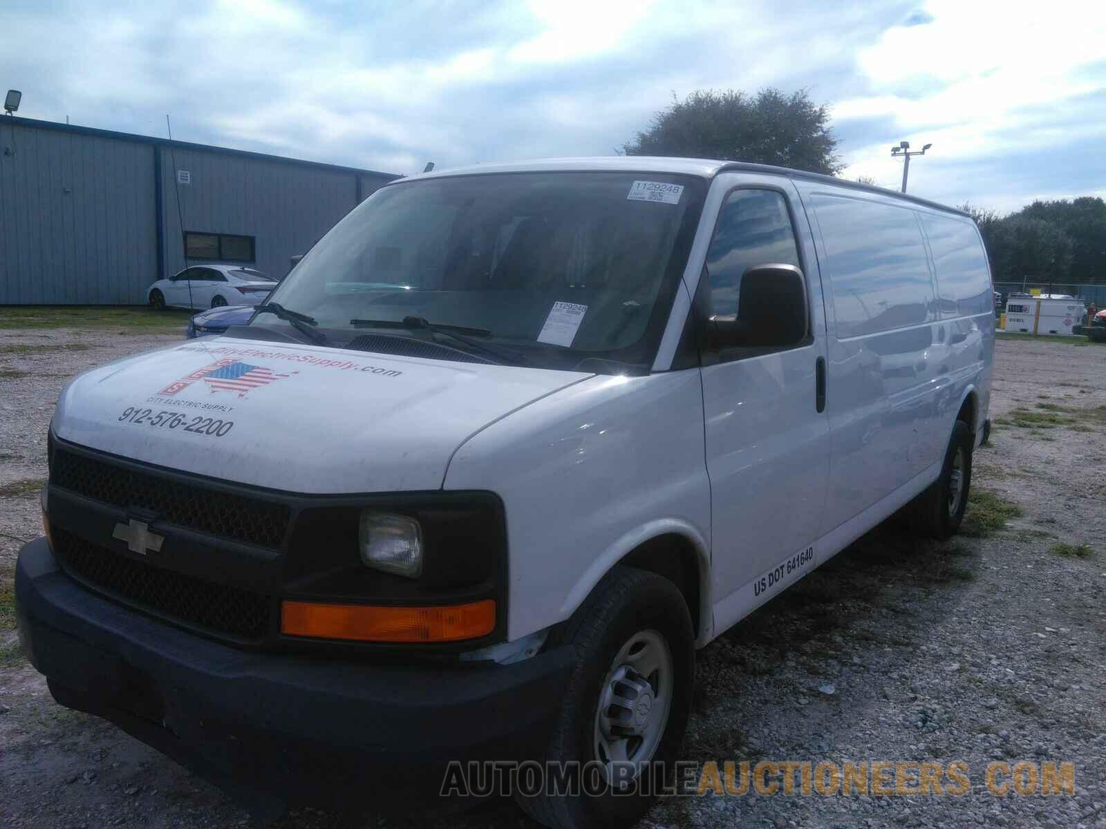 1GCWGBFF1G1141807 Chevrolet Express Cargo Van 2016