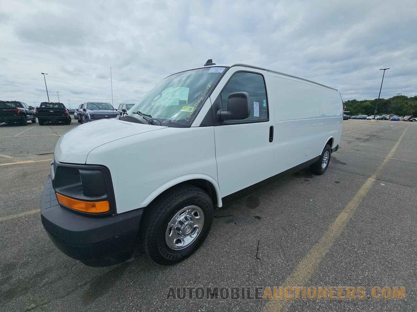 1GCWGBFG5H1124082 Chevrolet Express 2500 2017