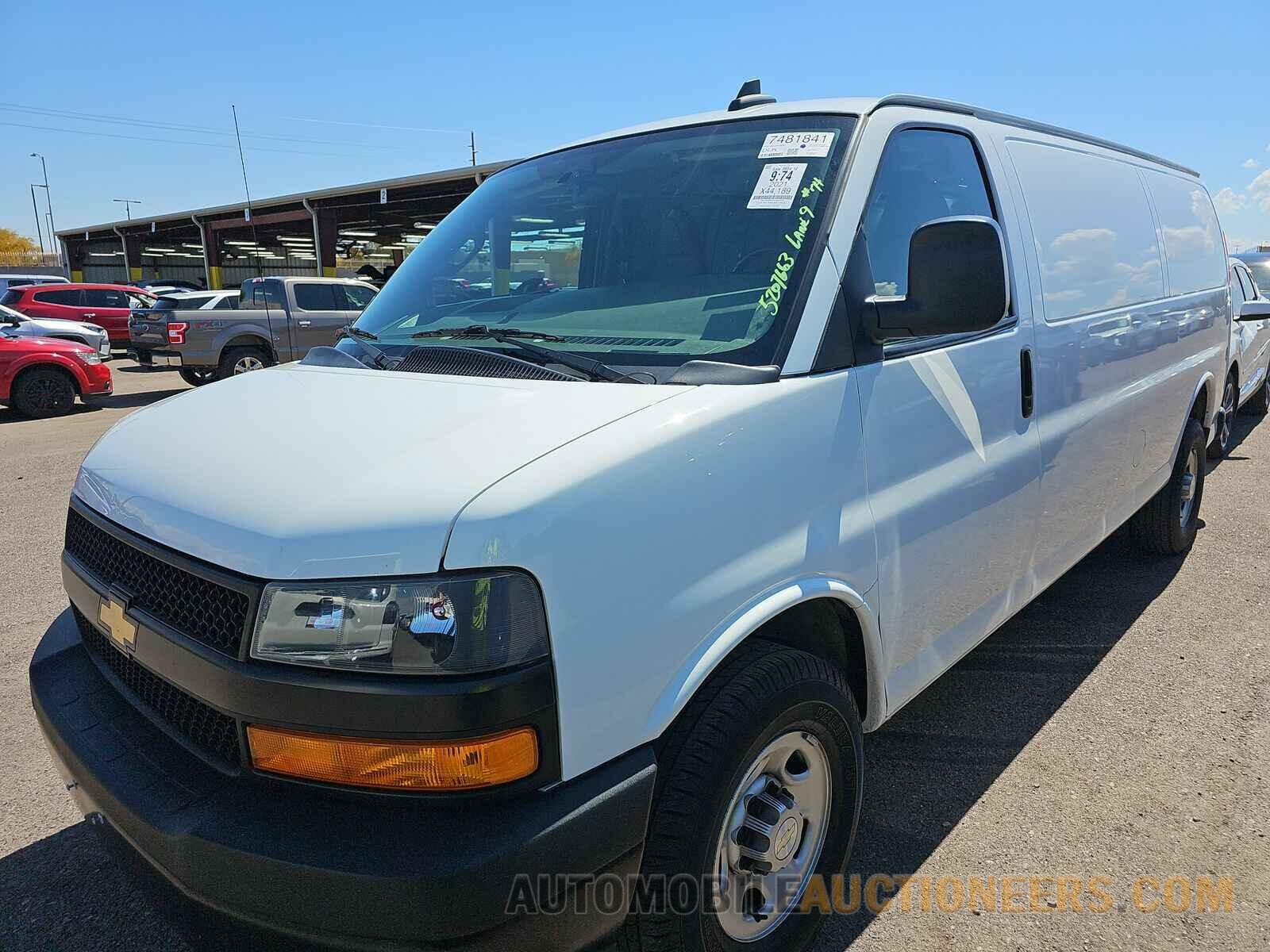 1GCWGBFP1M1241006 Chevrolet Express 2500 2021