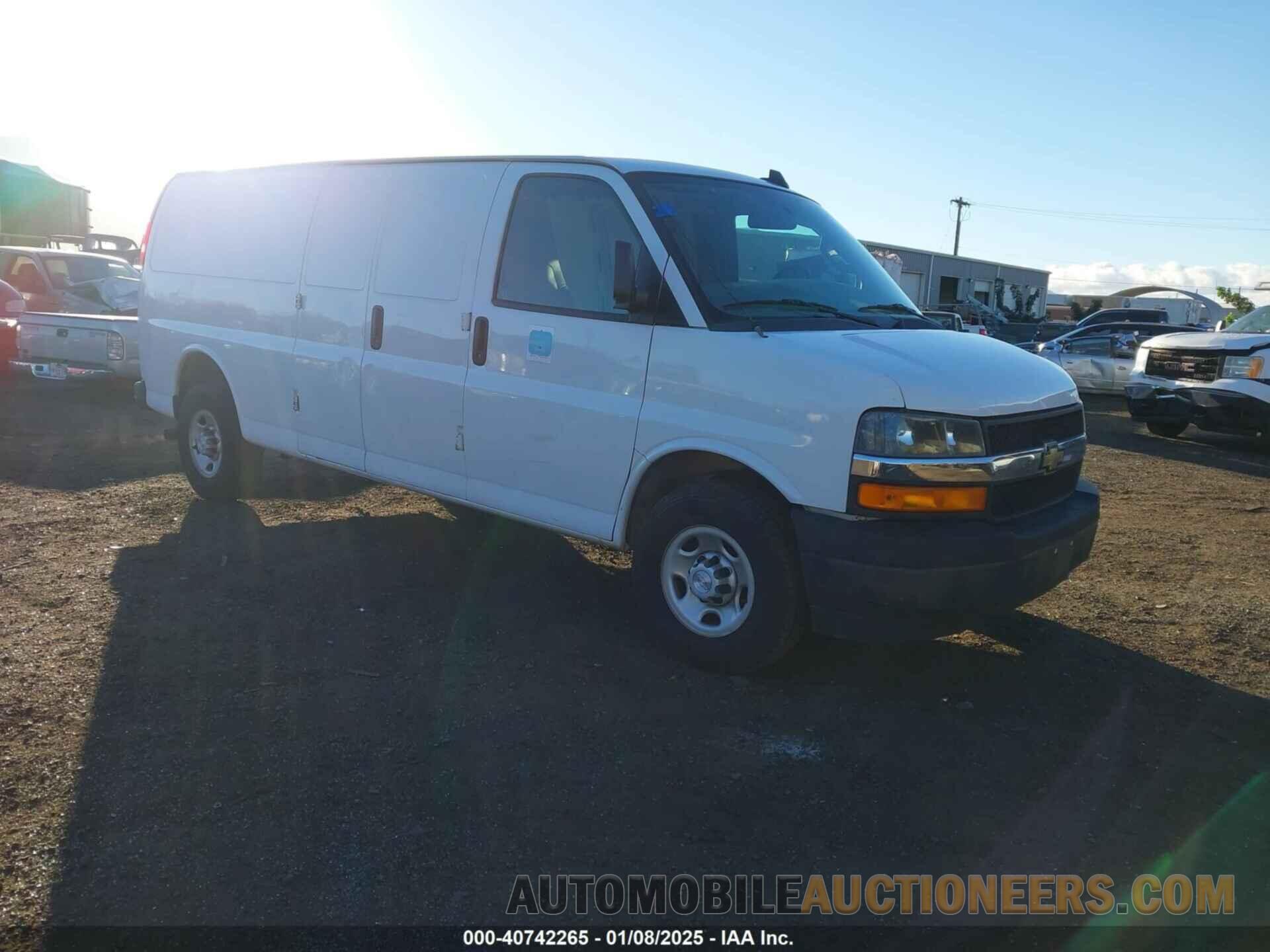 1GCWGBFP3K1175622 CHEVROLET EXPRESS 2500 2019