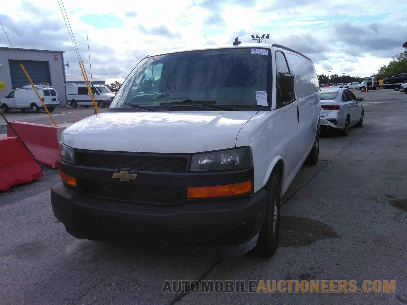 1GCWGBFP3K1369888 Chevrolet Express Cargo Van 2019