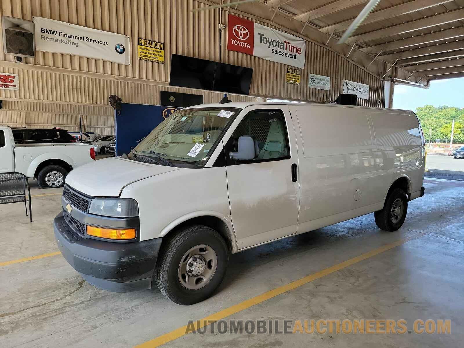 1GCWGBFP5M1301546 Chevrolet Express Cargo Van 2021