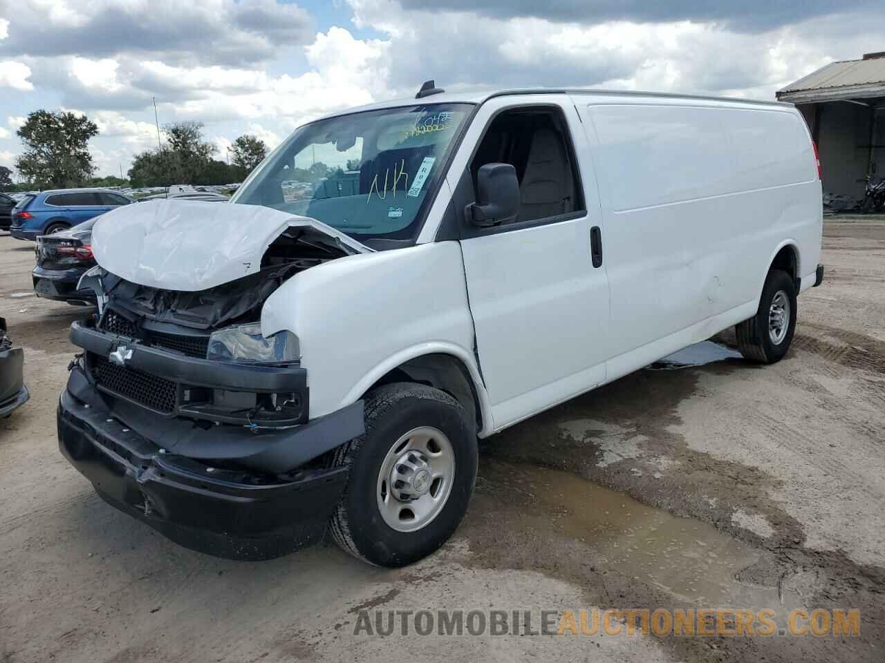 1GCWGBFP7P1111042 CHEVROLET EXPRESS 2023