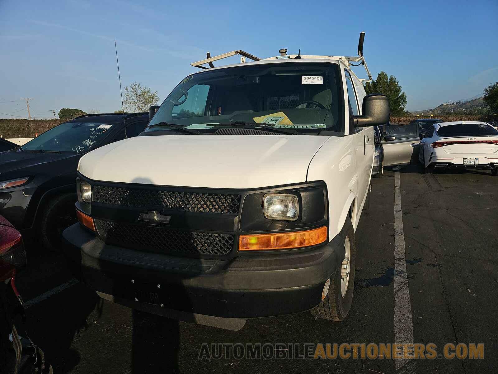 1GCWGFCF2F1244910 Chevrolet Express 2500 2015