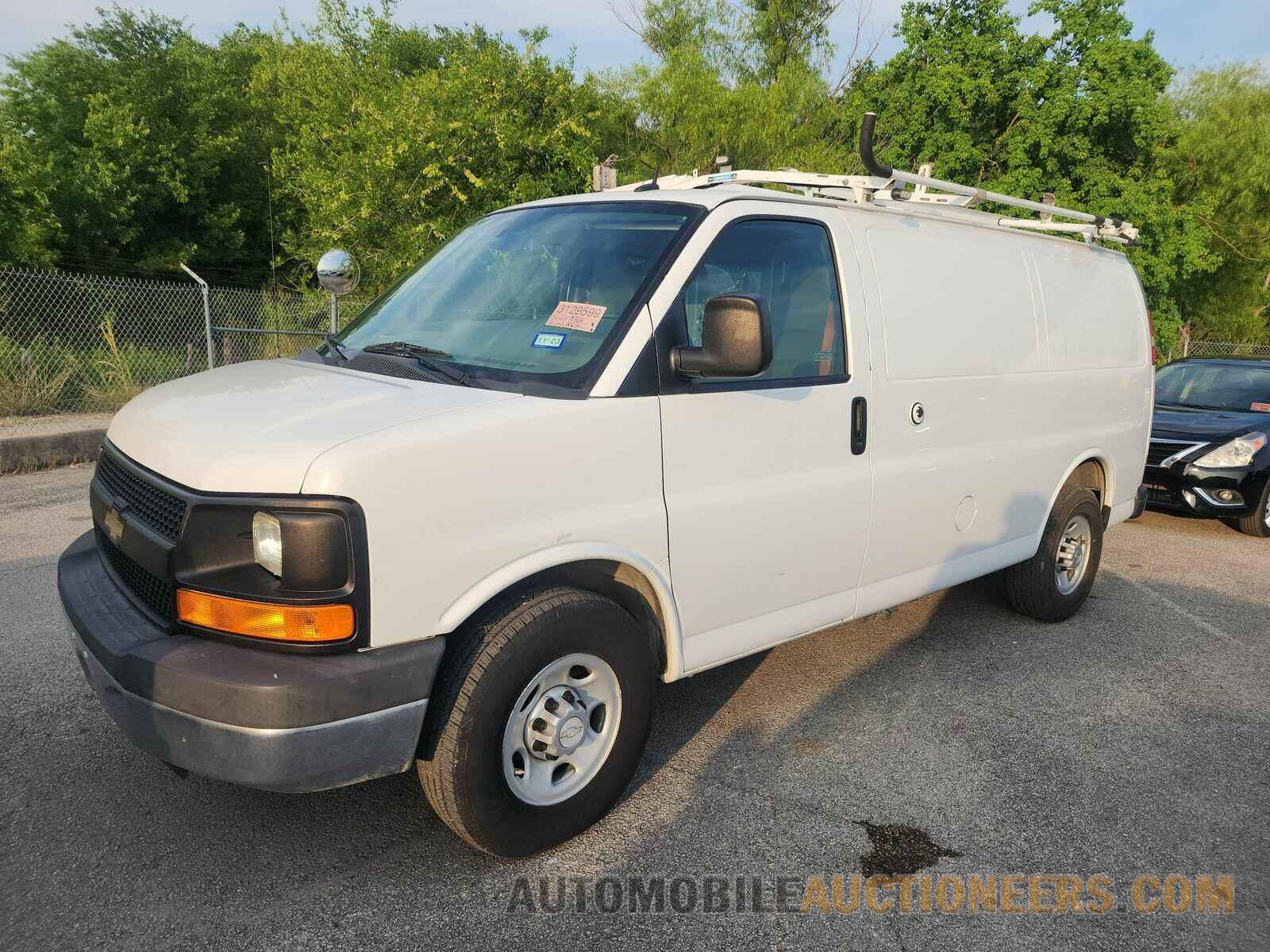 1GCWGFCF4F1129953 Chevrolet Express 2500 2015