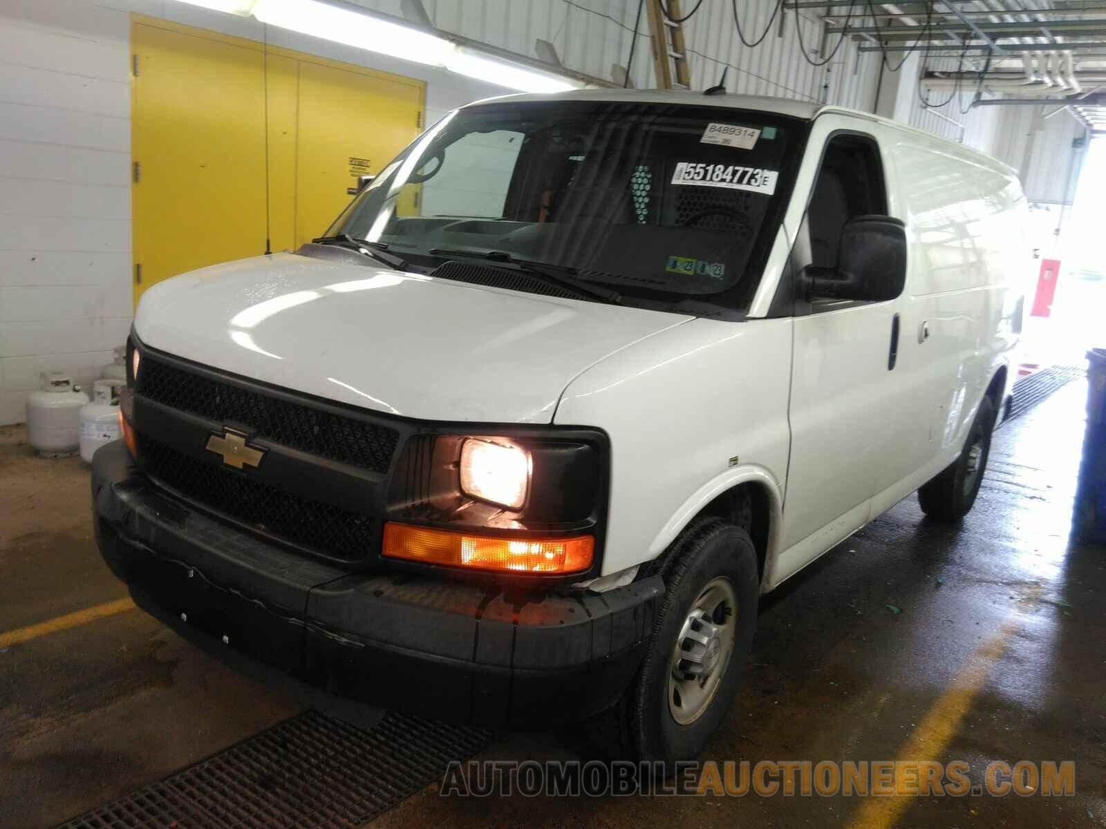 1GCWGFCF7F1214897 Chevrolet Express 2500 2015