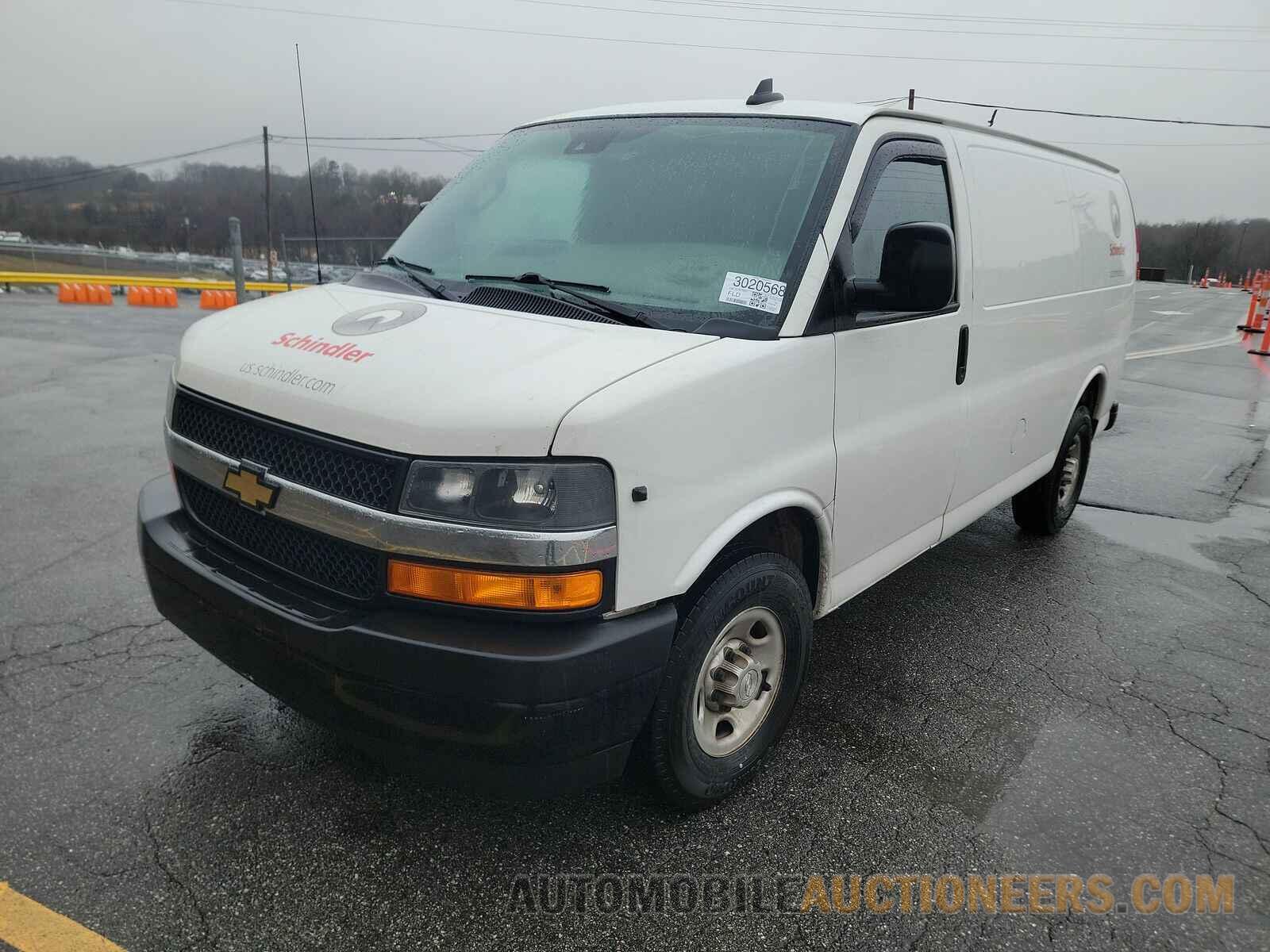 1GCZGGFPXK1327261 Chevrolet Express 3 2019