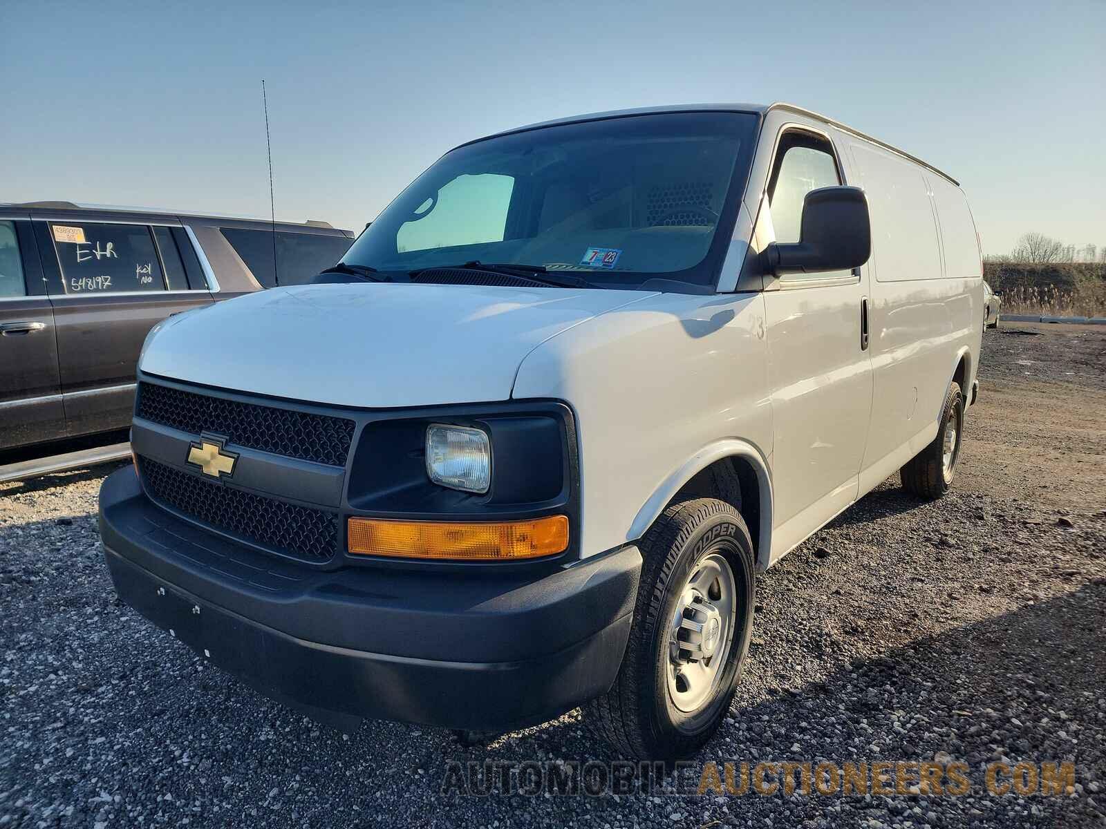 1GCZGTCF5F1142383 Chevrolet Express 3 2015