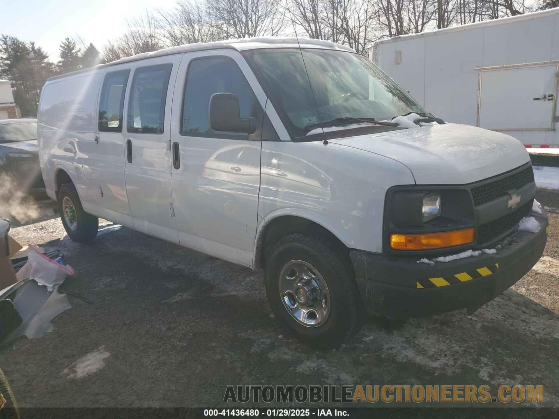 1GCZGUBG7D1194109 CHEVROLET EXPRESS 3500 2013