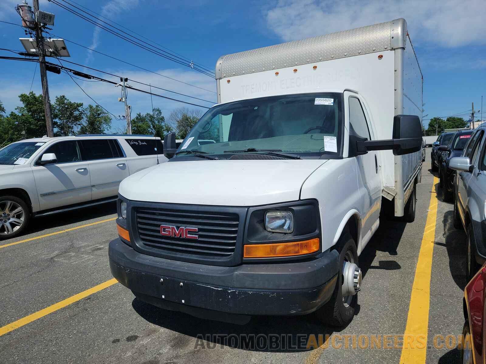 1GD373CGXF1271729 GMC Savana Commercial Cutaway 2015