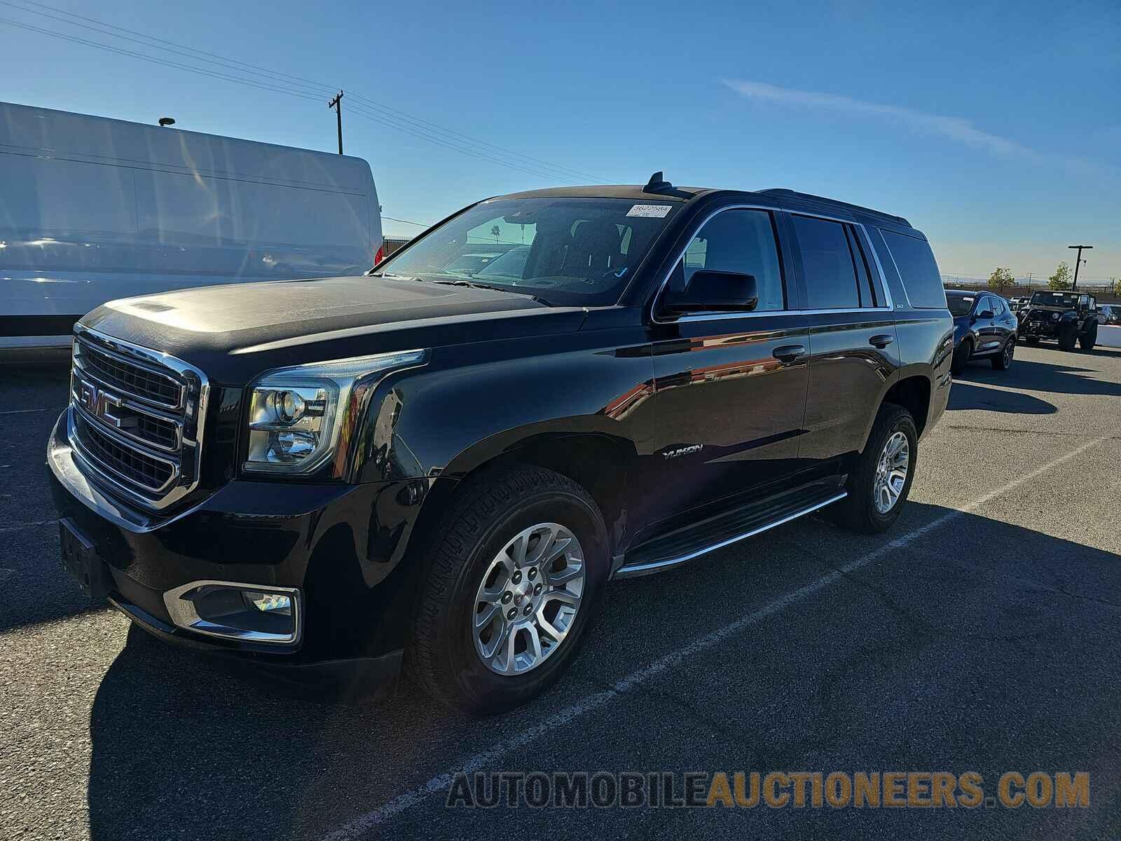 1GKS1BKC2HR177802 GMC Yukon 2017