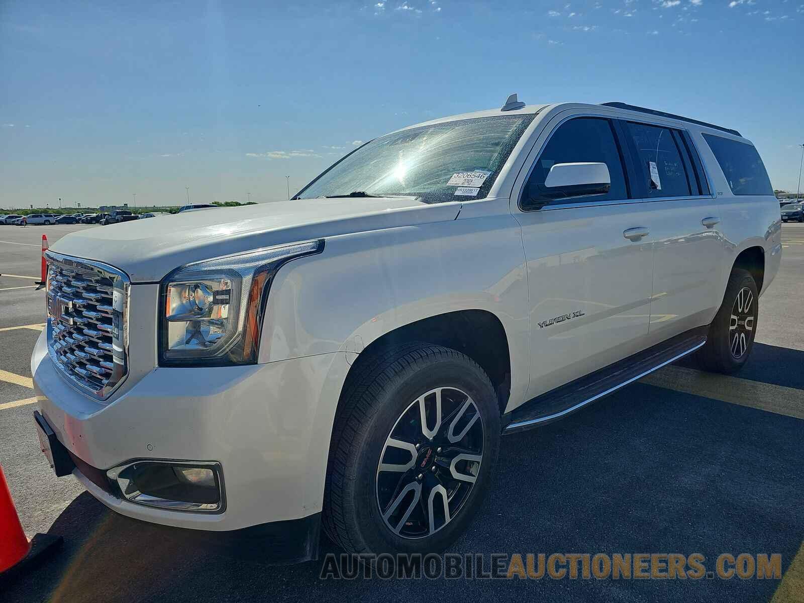 1GKS1GKC7HR333961 GMC Yukon XL 2017