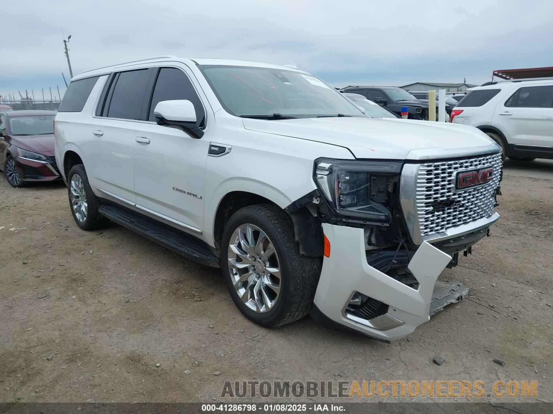 1GKS1JKLXMR438811 GMC YUKON XL 2021