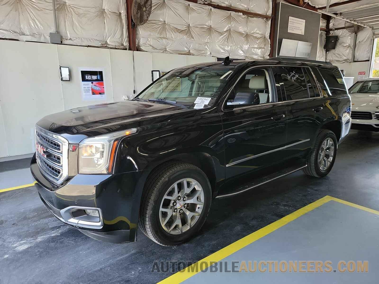 1GKS2BKC8HR322614 GMC Yukon 2017