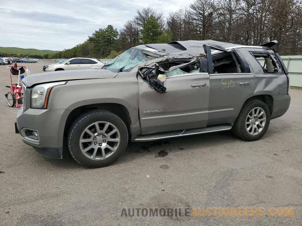 1GKS2CKJ9KR386303 GMC YUKON 2019