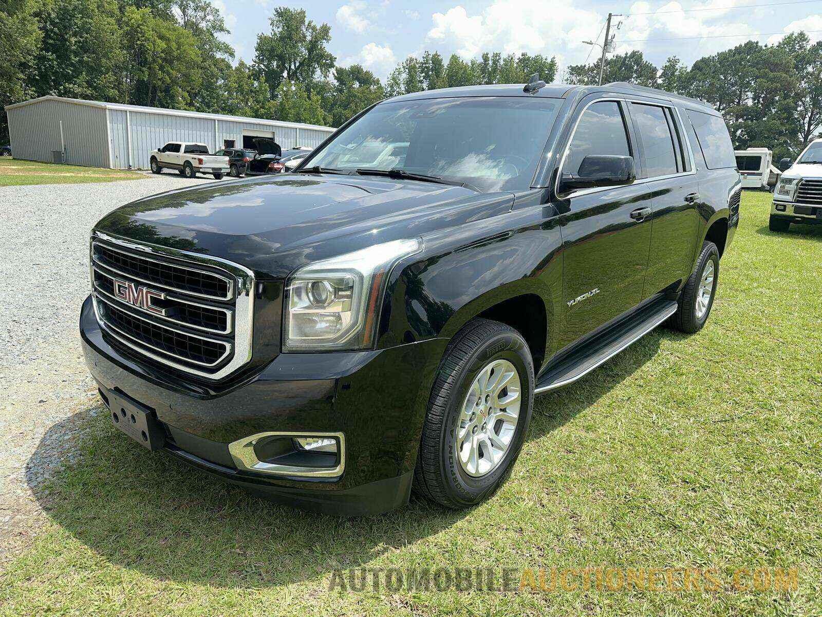 1GKS2GKC4JR319423 GMC Yukon XL 2018