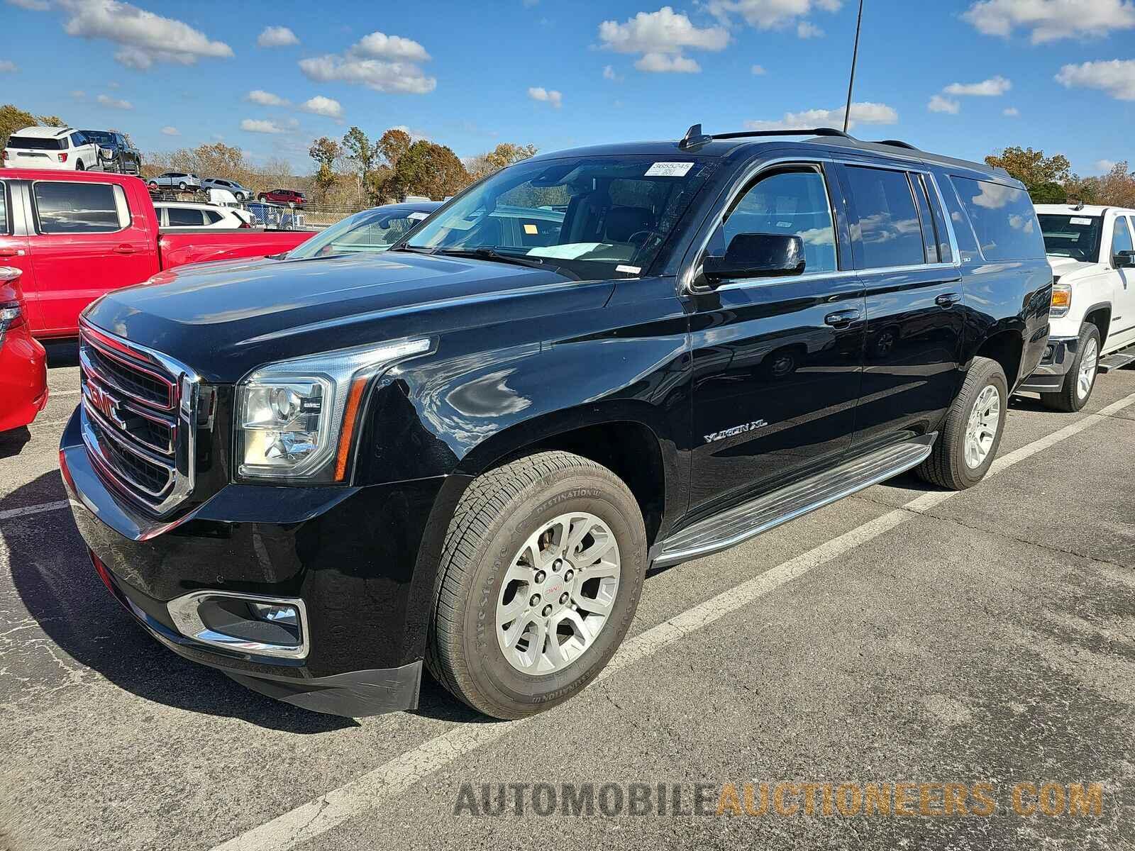 1GKS2GKC8JR331770 GMC Yukon XL 2018