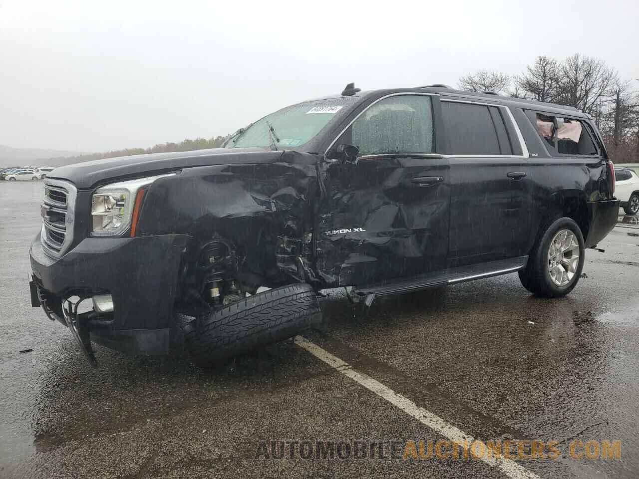 1GKS2GKC9HR174518 GMC YUKON 2017