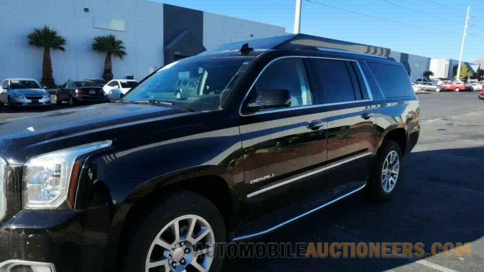 1GKS2HKJ2KR260913 GMC Yukon Denali 2019