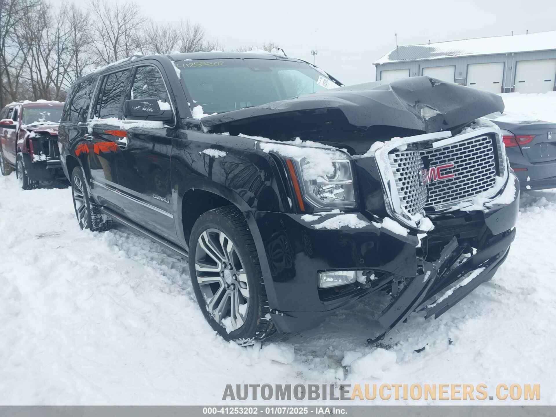 1GKS2HKJ3HR173515 GMC YUKON XL 2017