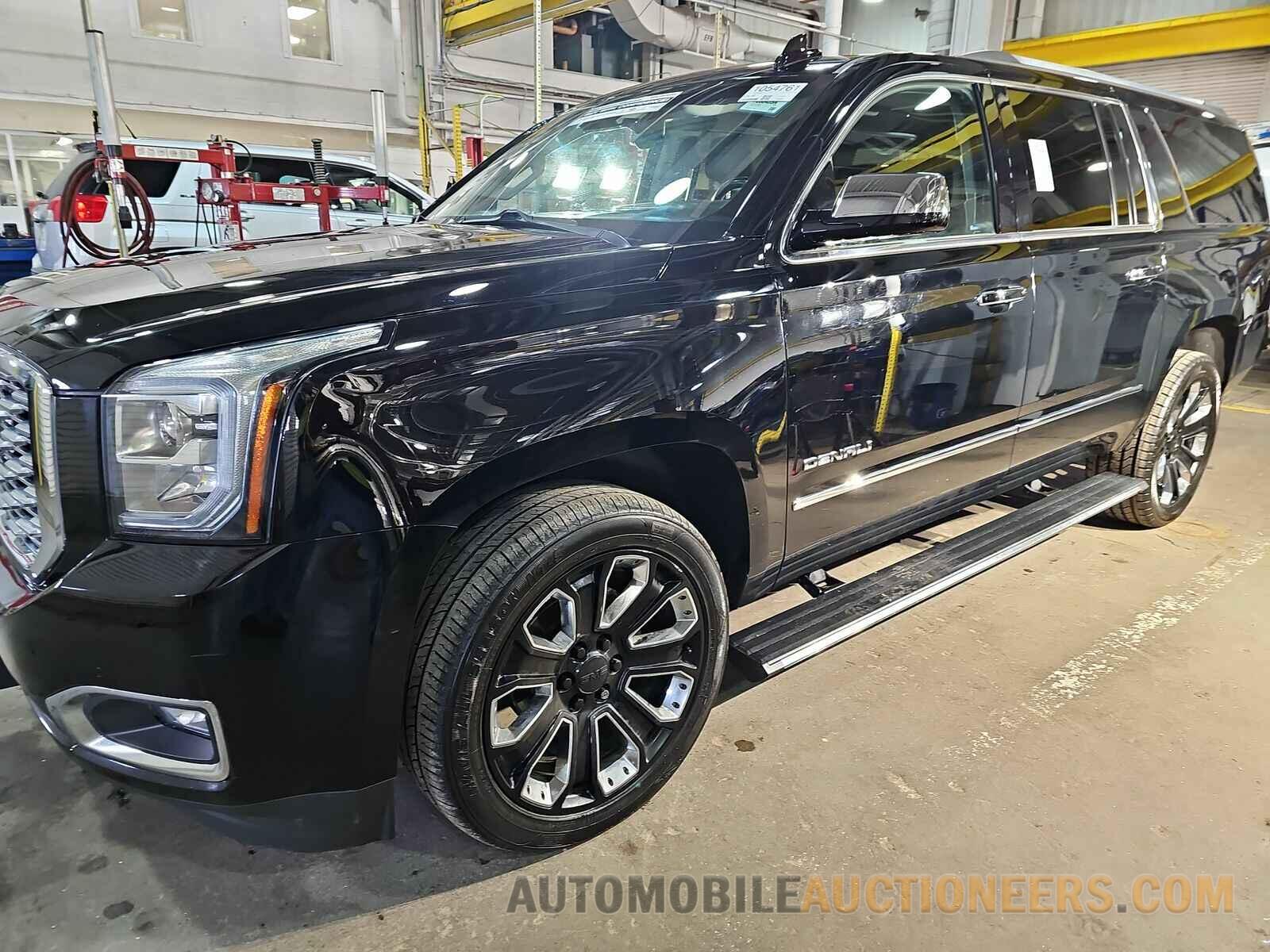 1GKS2HKJ3KR228357 GMC Yukon Denali 2019