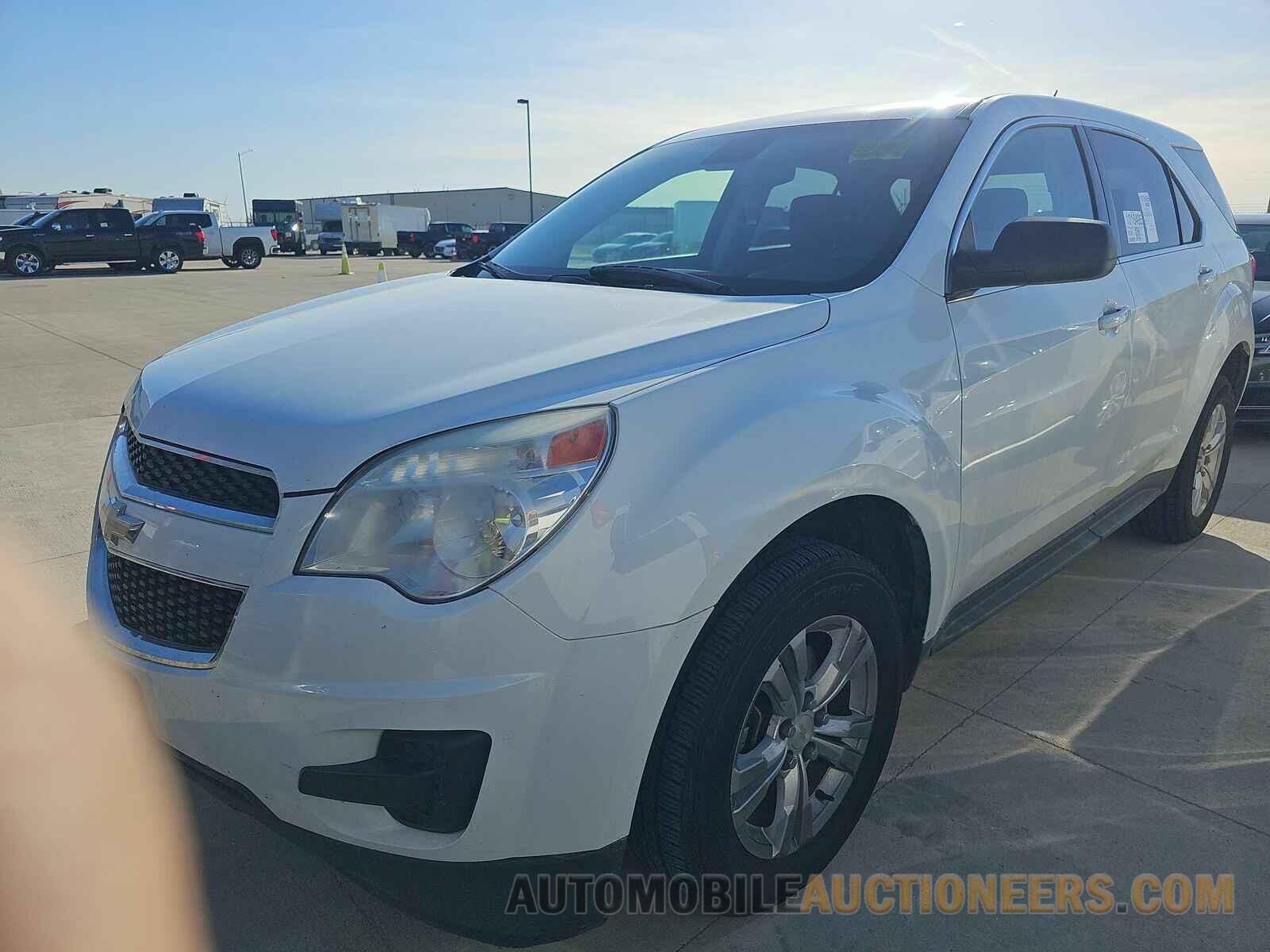 1GNALAEK5FZ106385 Chevrolet Equinox LS 2015