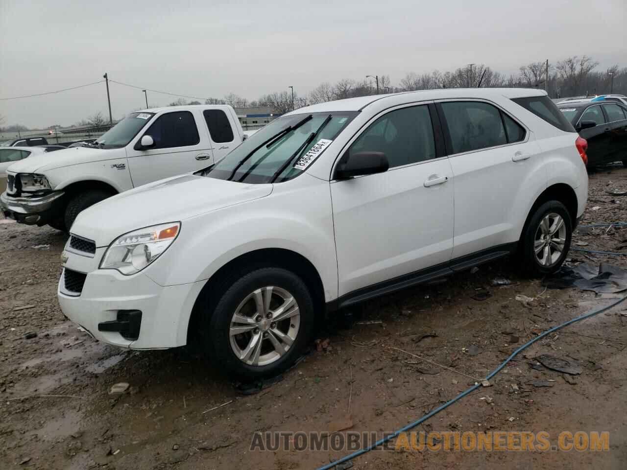 1GNALAEK8FZ141938 CHEVROLET EQUINOX 2015