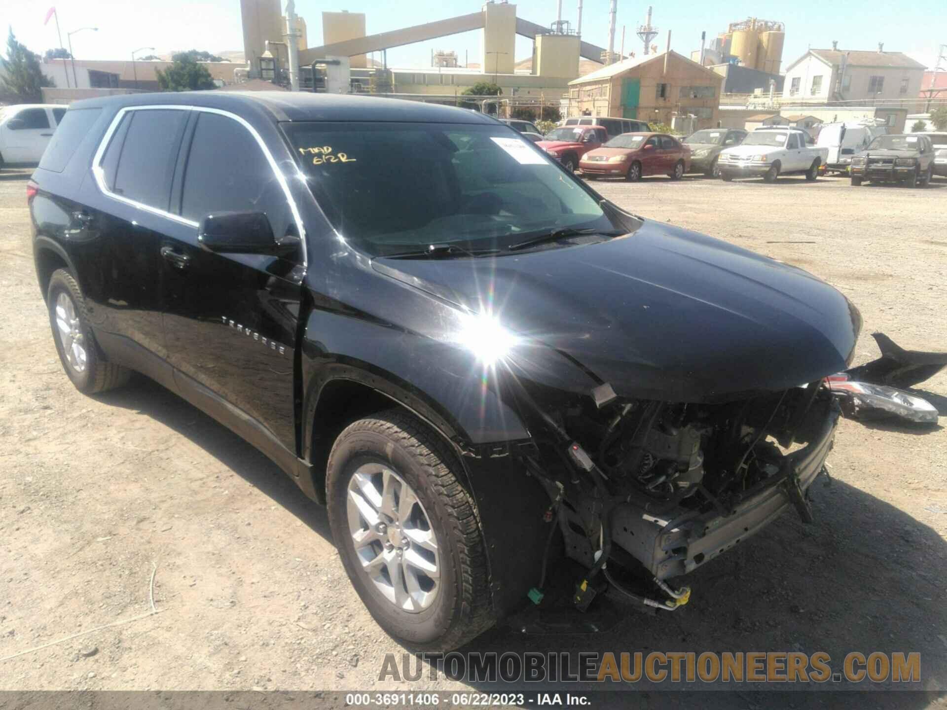 1GNERFKW0JJ183967 CHEVROLET TRAVERSE 2018