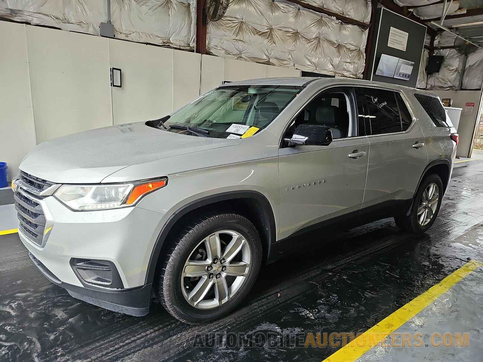 1GNERFKW8KJ272073 Chevrolet Traverse LS 2019