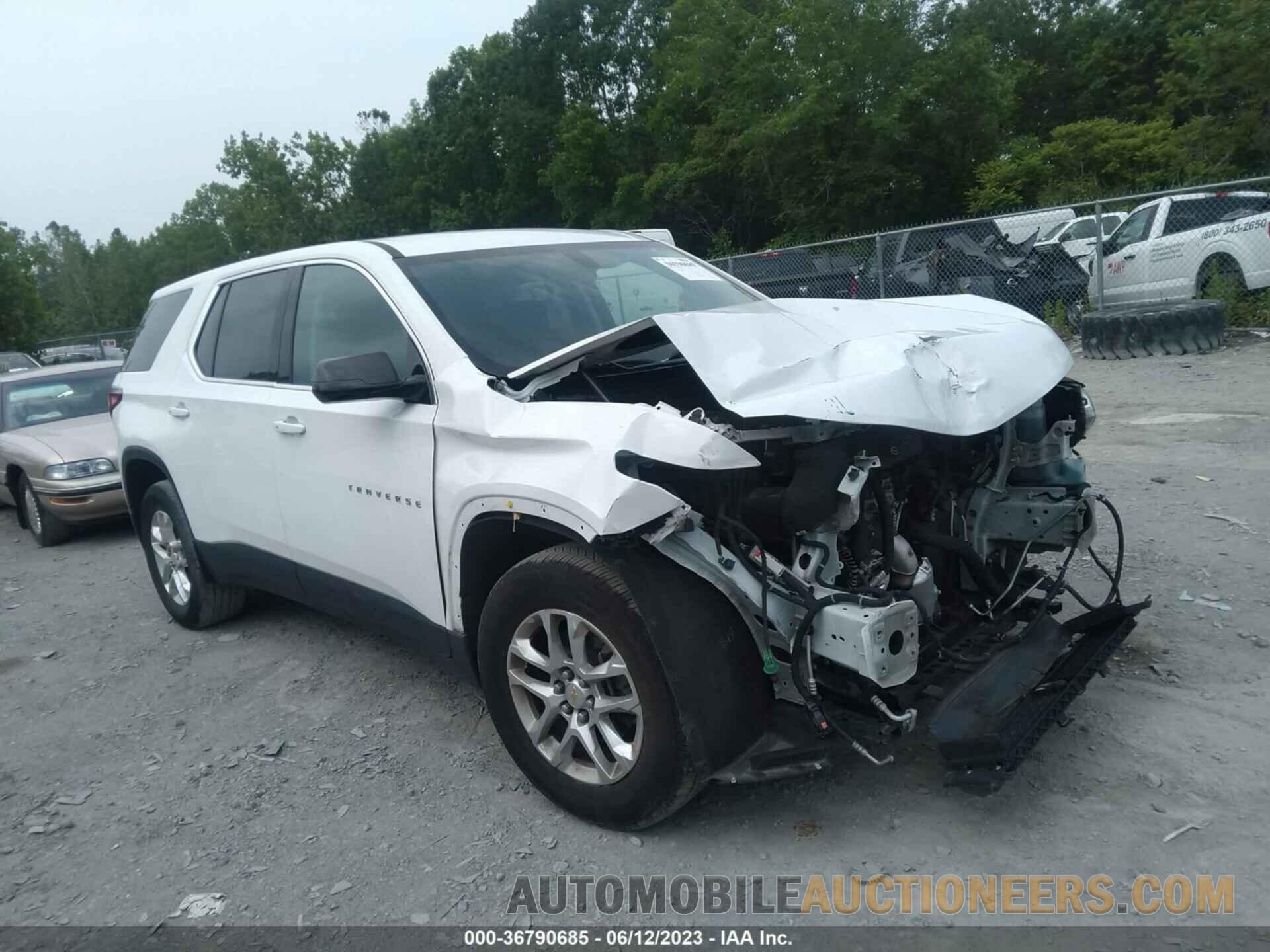 1GNEVFKW5KJ280904 CHEVROLET TRAVERSE 2019