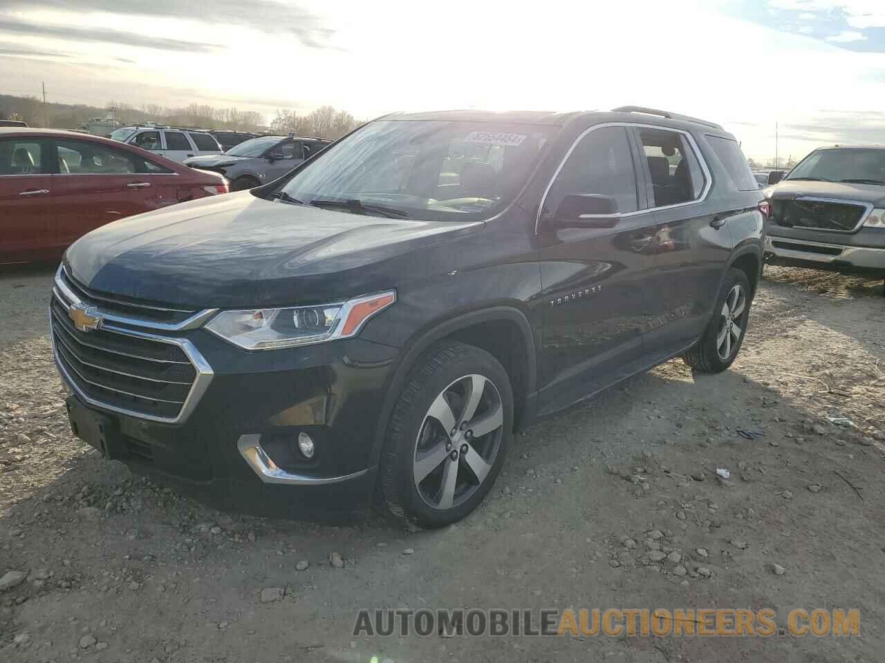 1GNEVHKW1JJ240717 CHEVROLET TRAVERSE 2018