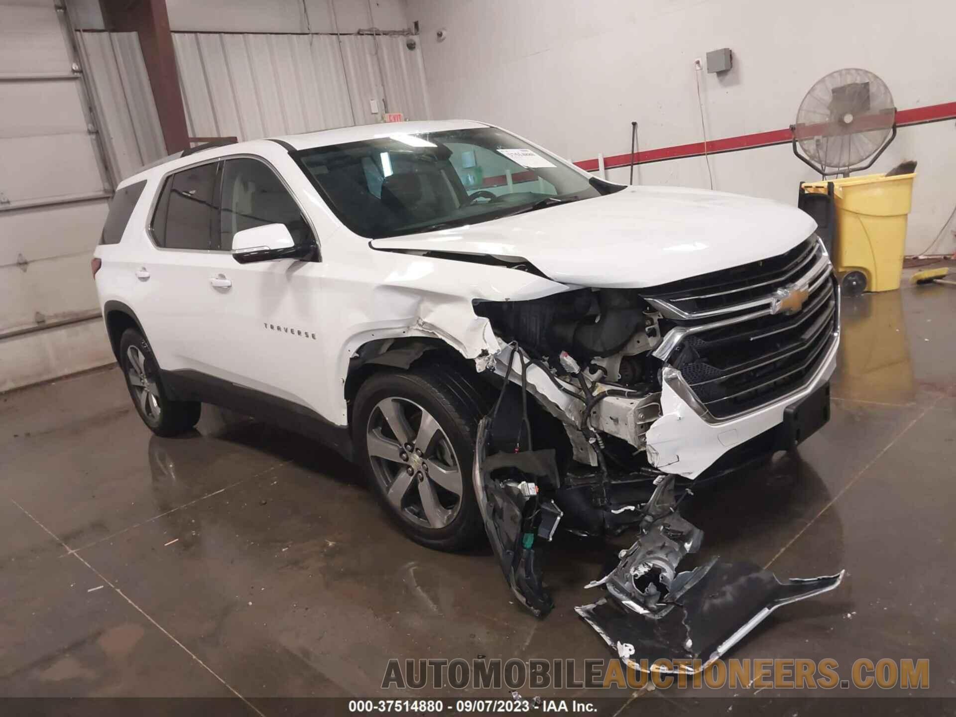 1GNEVHKW3JJ276523 CHEVROLET TRAVERSE 2018