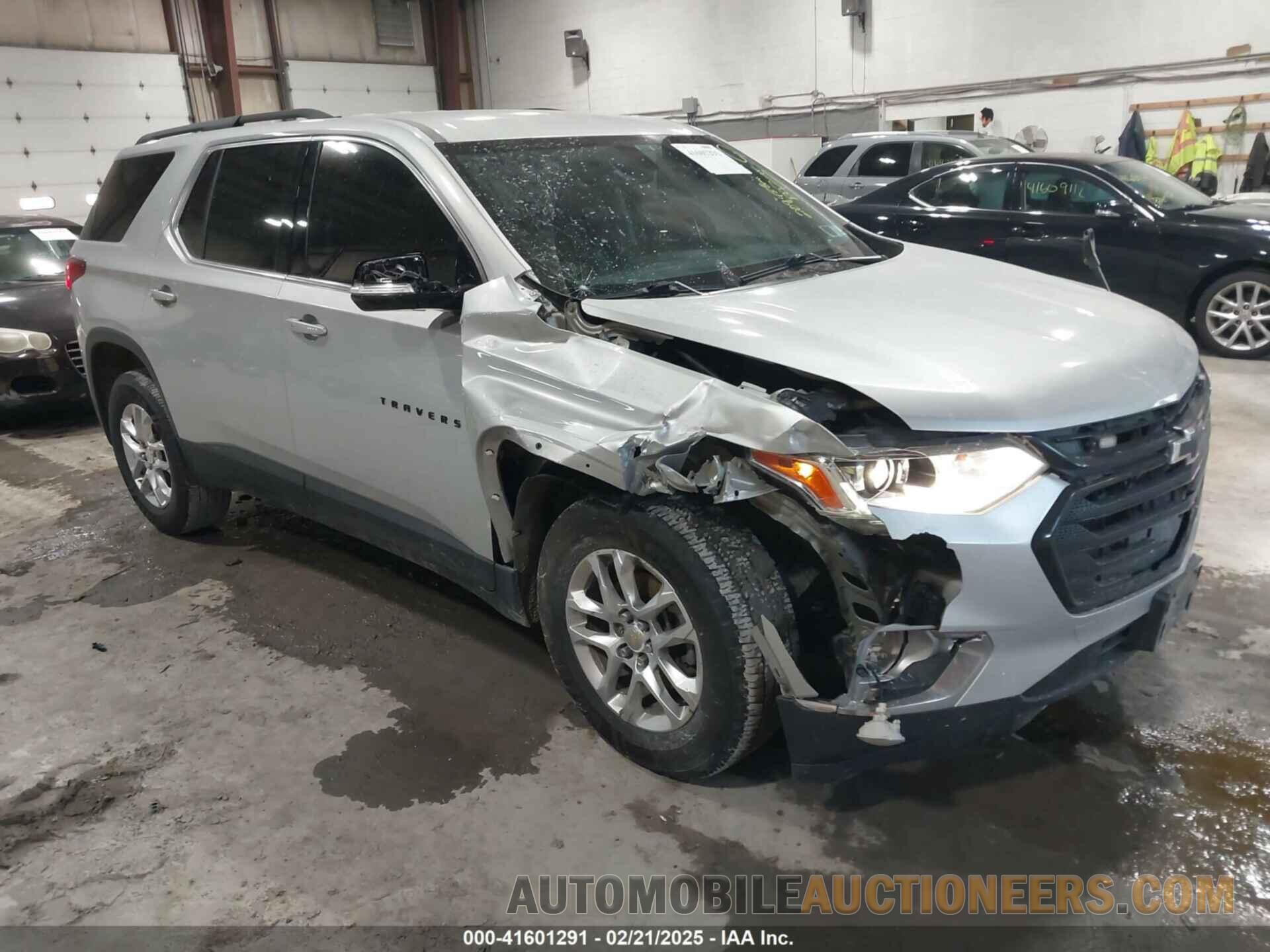 1GNEVHKW9KJ174998 CHEVROLET TRAVERSE 2019