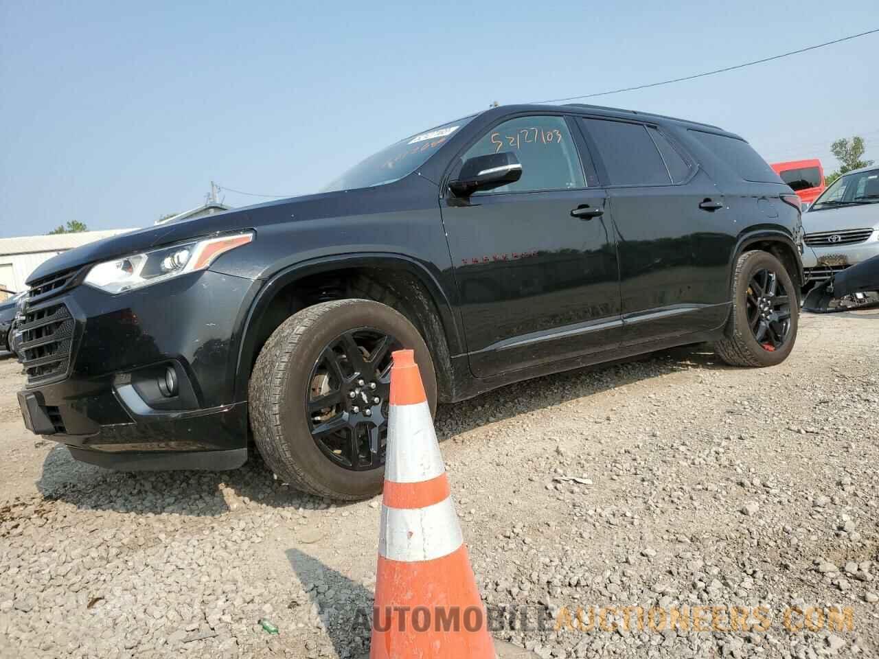 1GNEVJKW5JJ242686 CHEVROLET TRAVERSE 2018