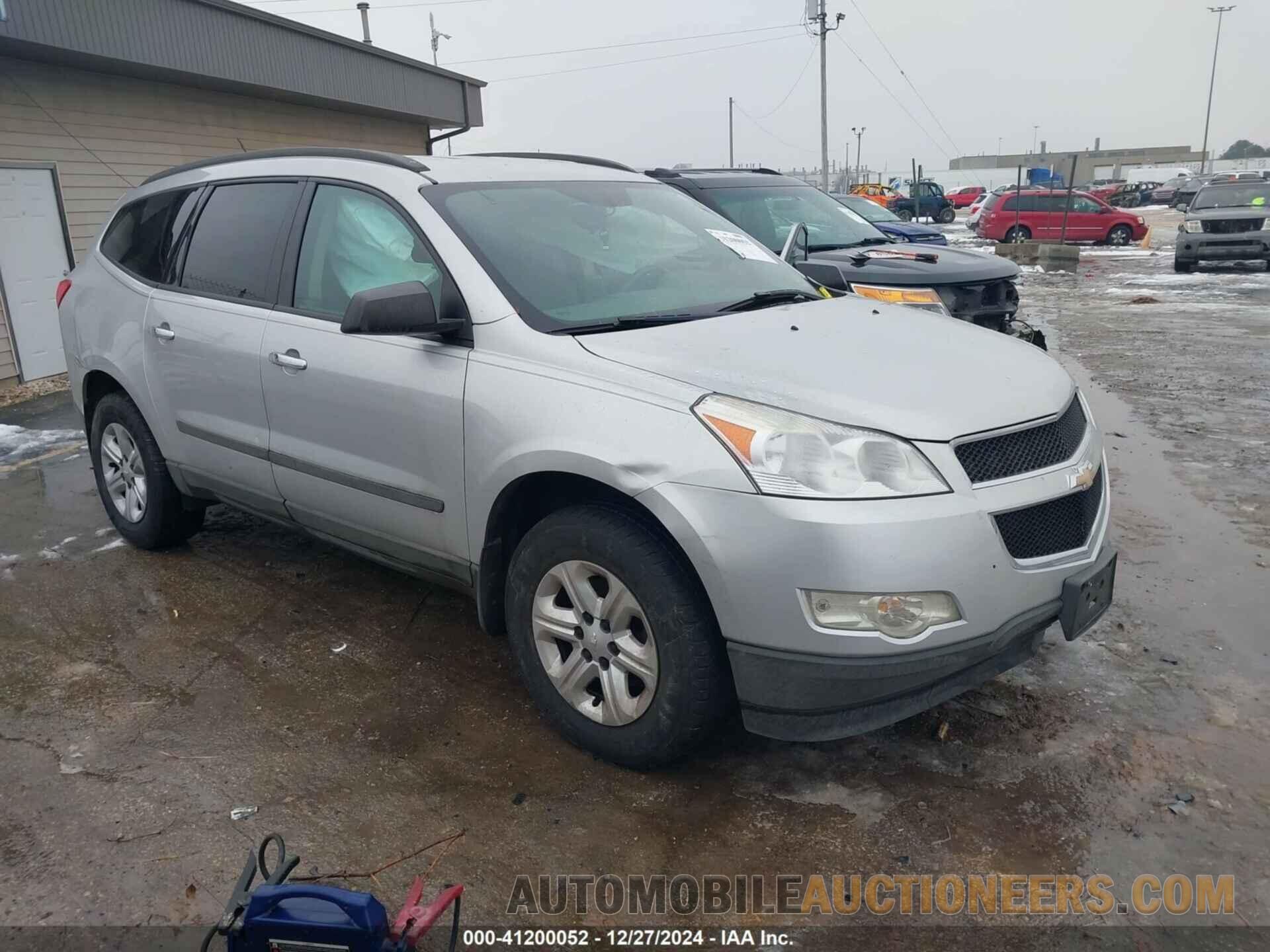 1GNKRFED2CJ333688 CHEVROLET TRAVERSE 2012