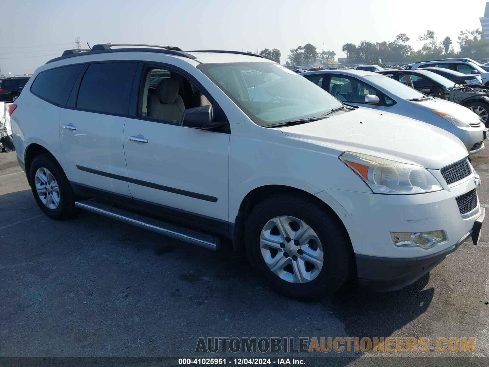 1GNKRFEDXCJ330151 CHEVROLET TRAVERSE 2012