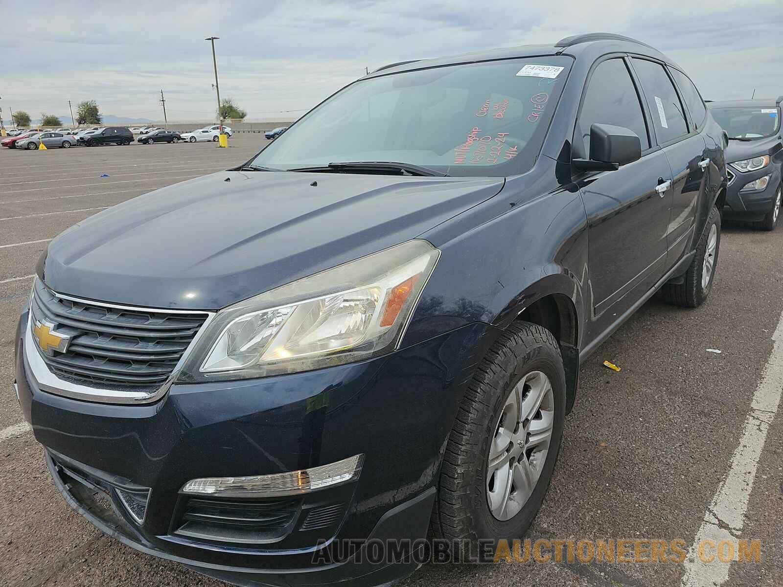 1GNKRFKD5HJ157070 Chevrolet Traverse LS 2017