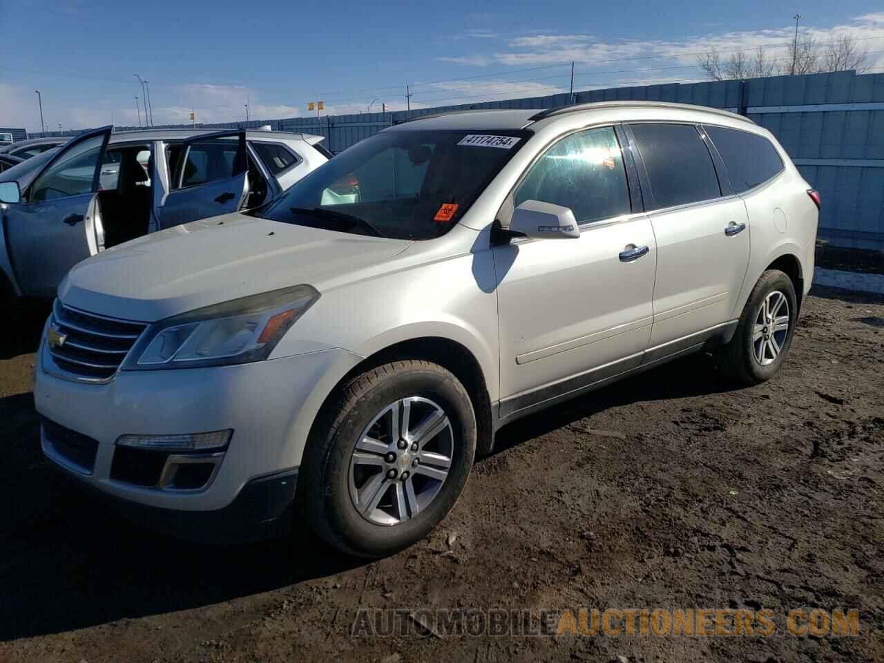 1GNKRHKD7FJ315479 CHEVROLET TRAVERSE 2015