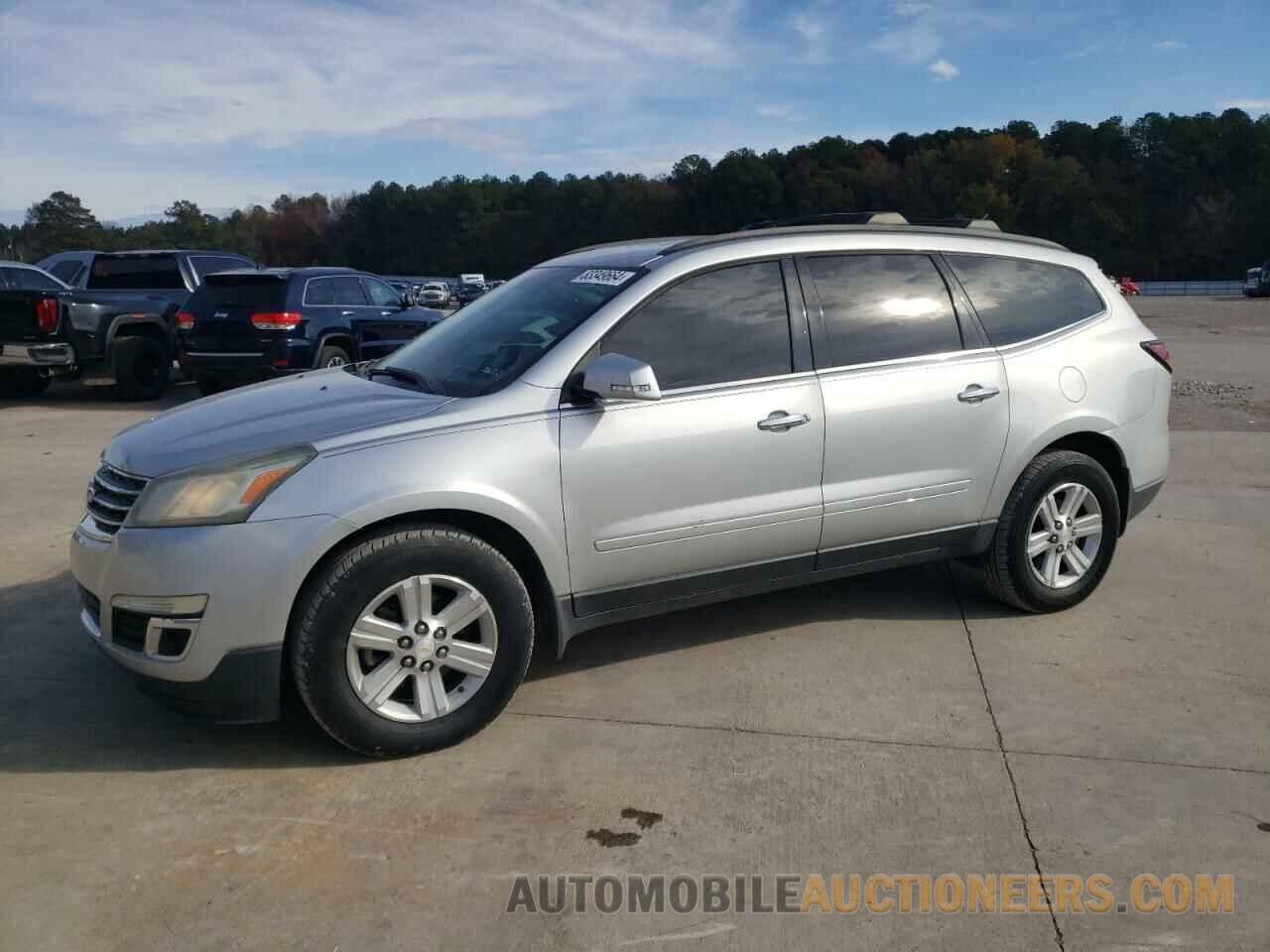 1GNKRJKD5DJ265556 CHEVROLET TRAVERSE 2013