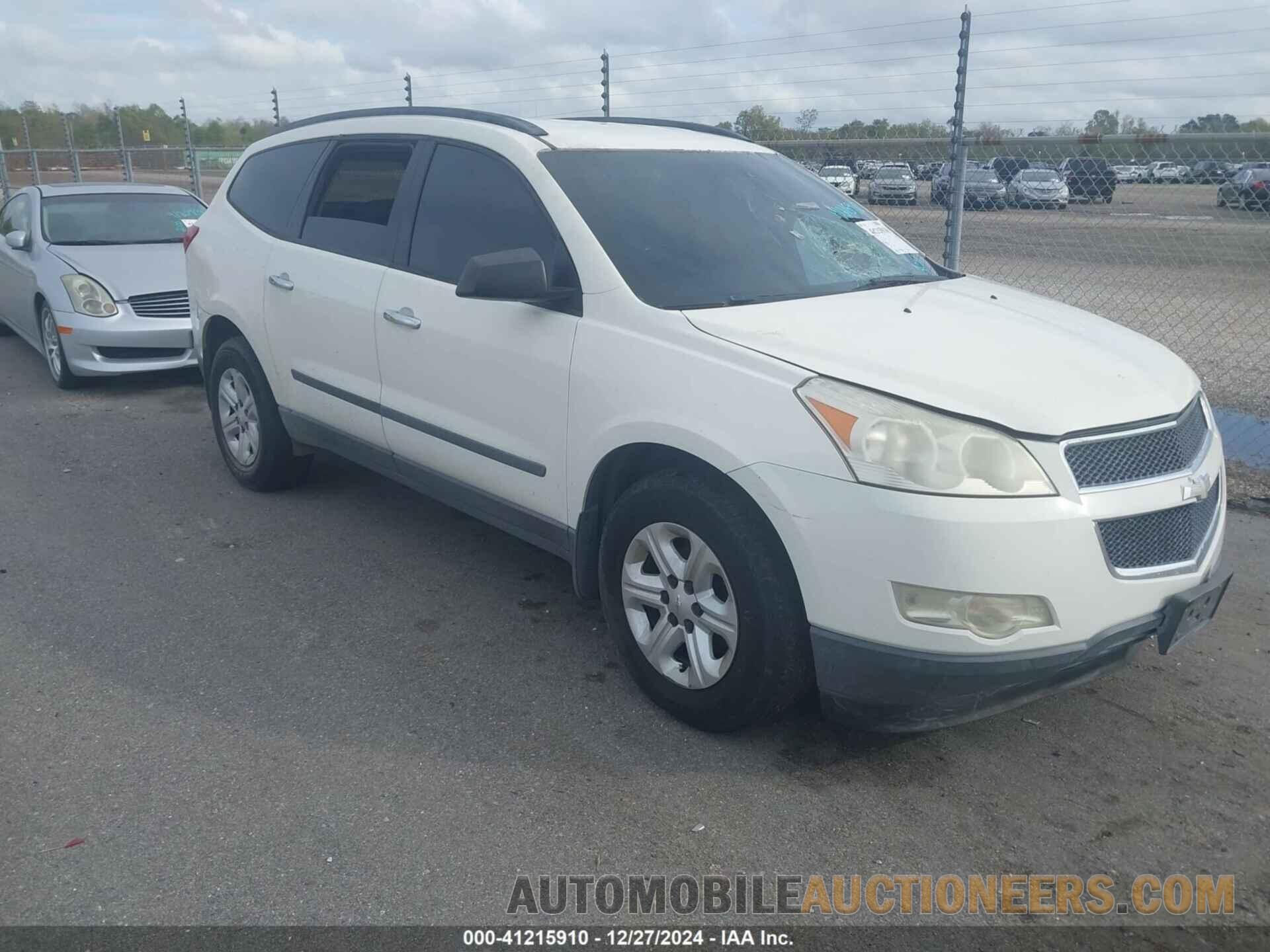 1GNKVEED5BJ281218 CHEVROLET TRAVERSE 2011