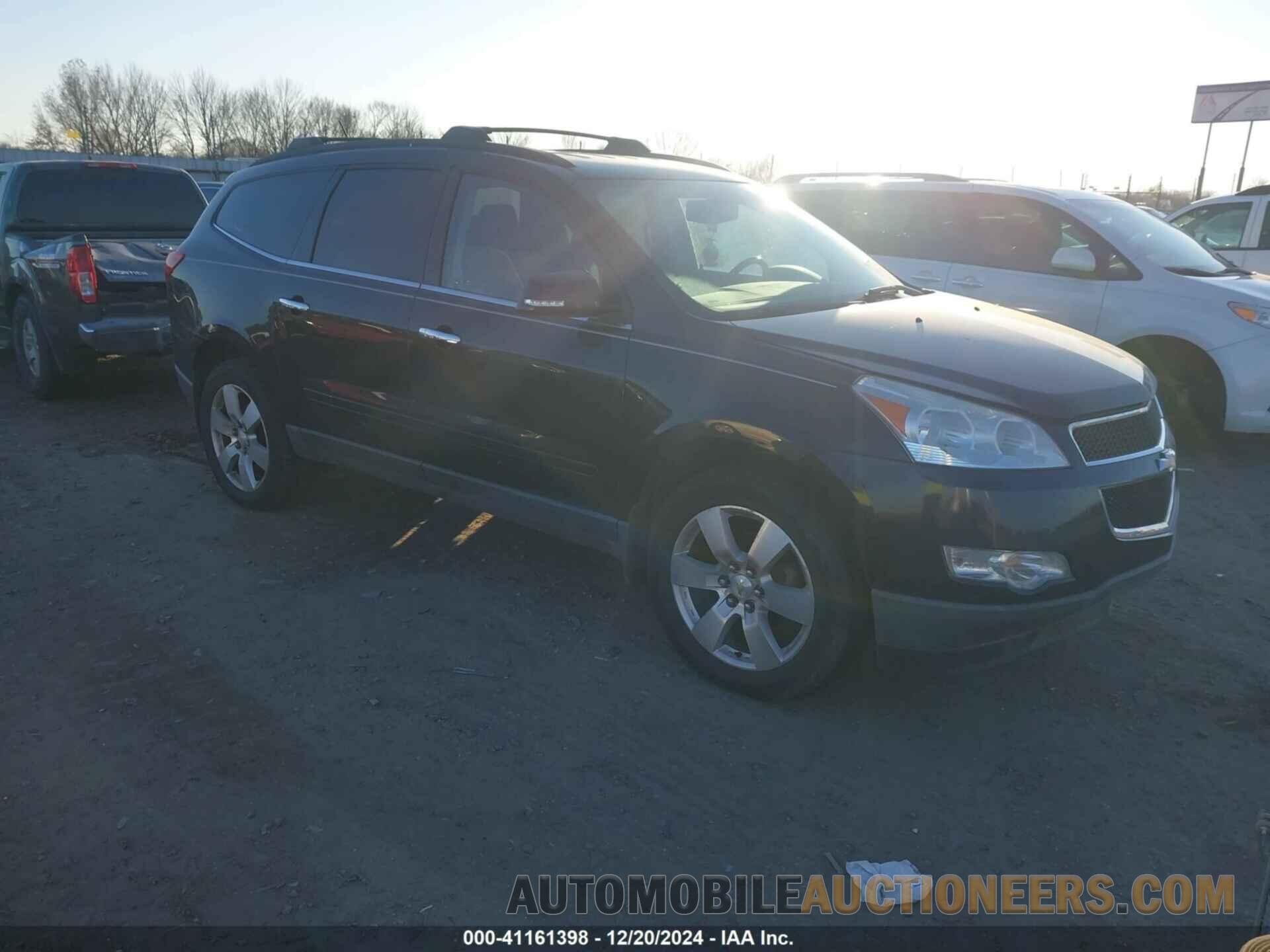 1GNKVGED1BJ237275 CHEVROLET TRAVERSE 2011