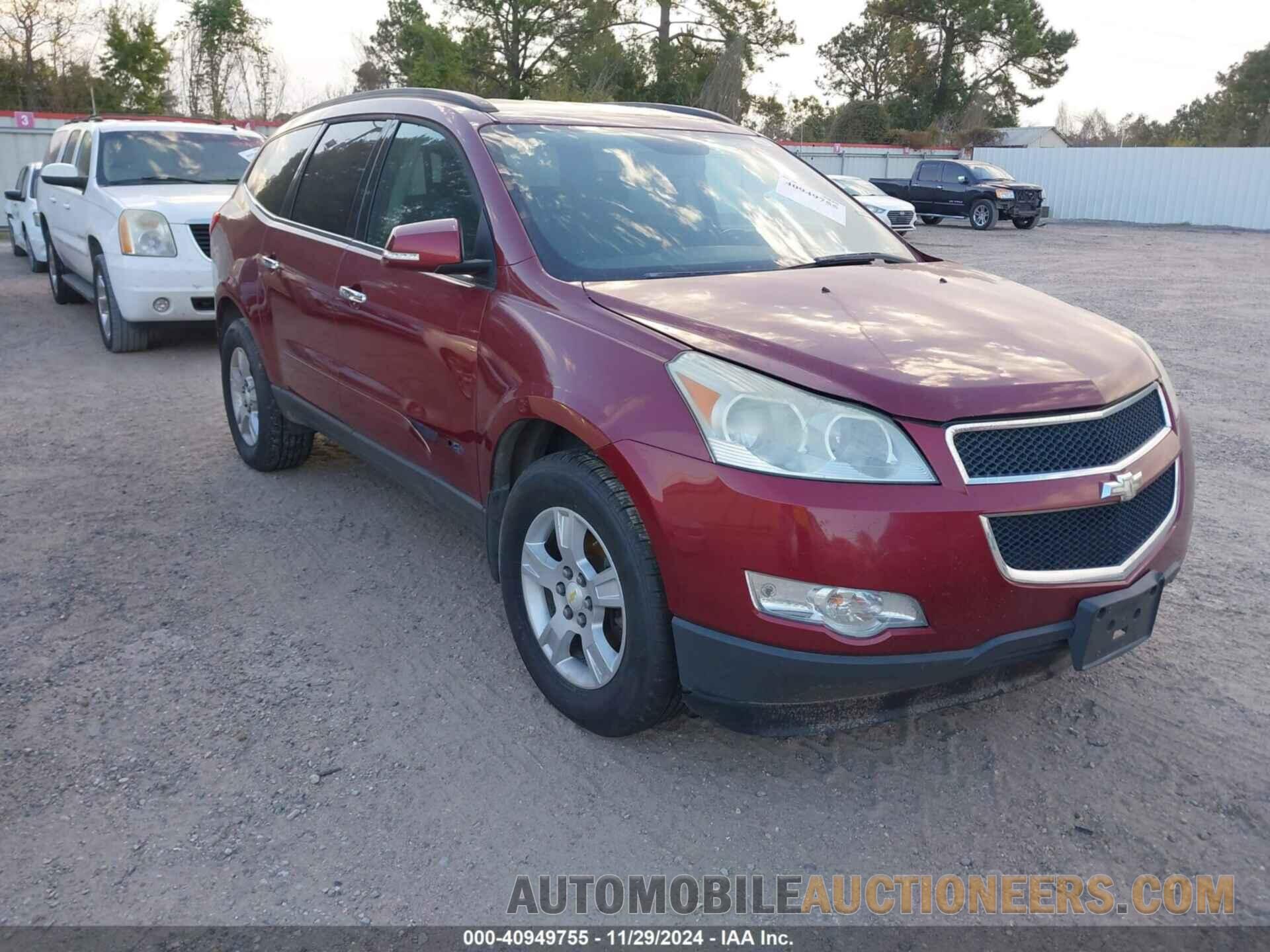 1GNKVGED2BJ135631 CHEVROLET TRAVERSE 2011