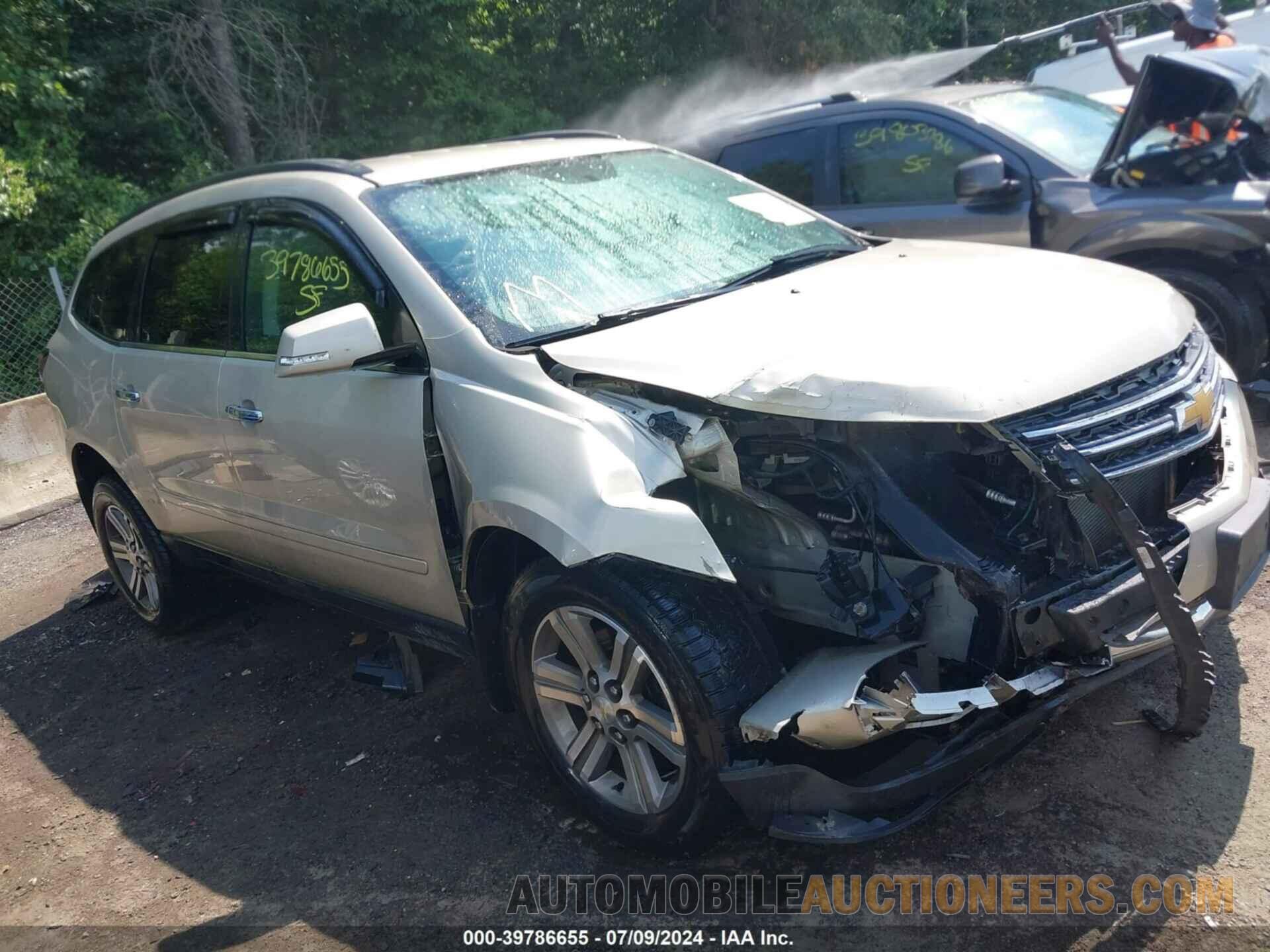 1GNKVHKD2FJ173375 CHEVROLET TRAVERSE 2015