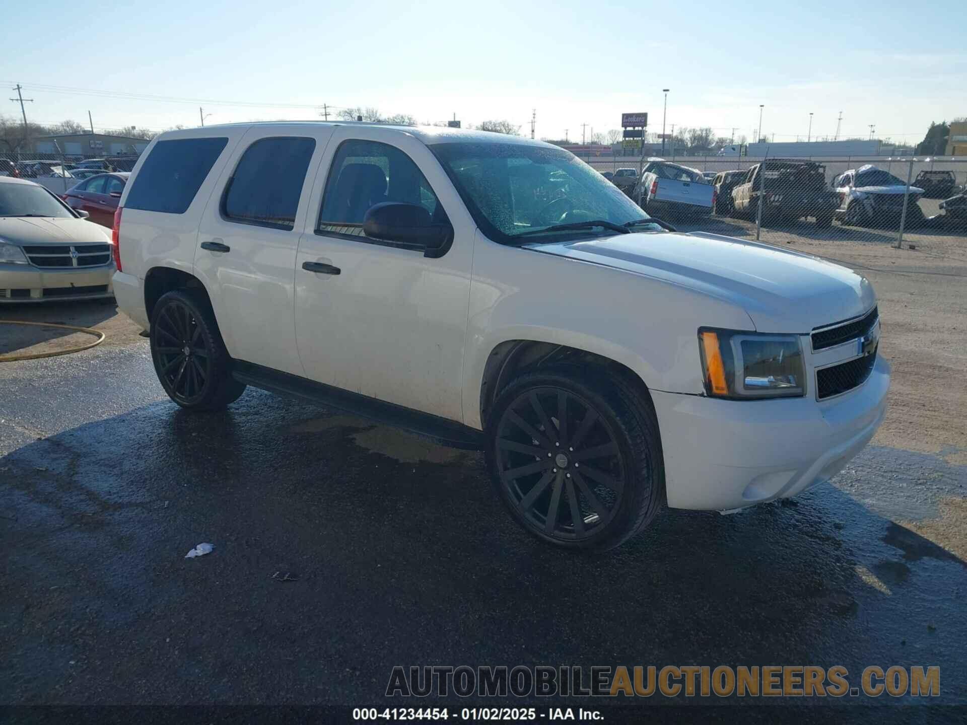 1GNLC2E06CR322741 CHEVROLET TAHOE 2012