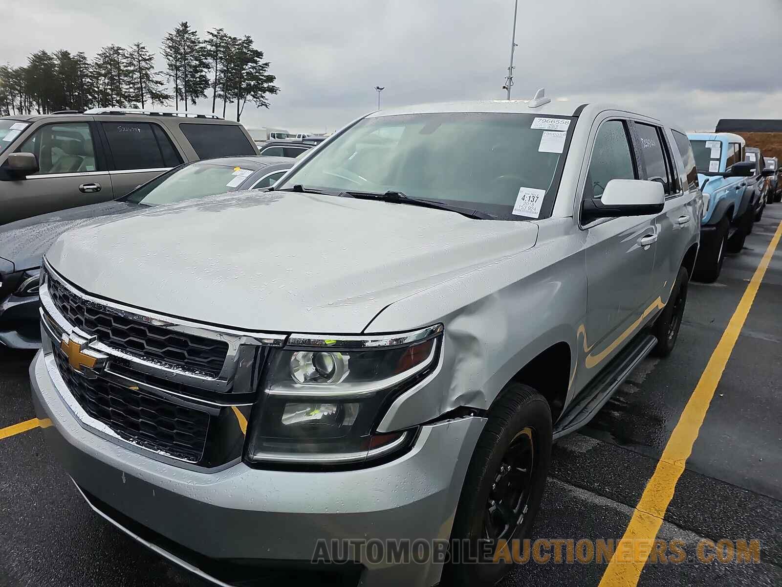 1GNLCDEC4JR207476 Chevrolet Tahoe Comm 2018