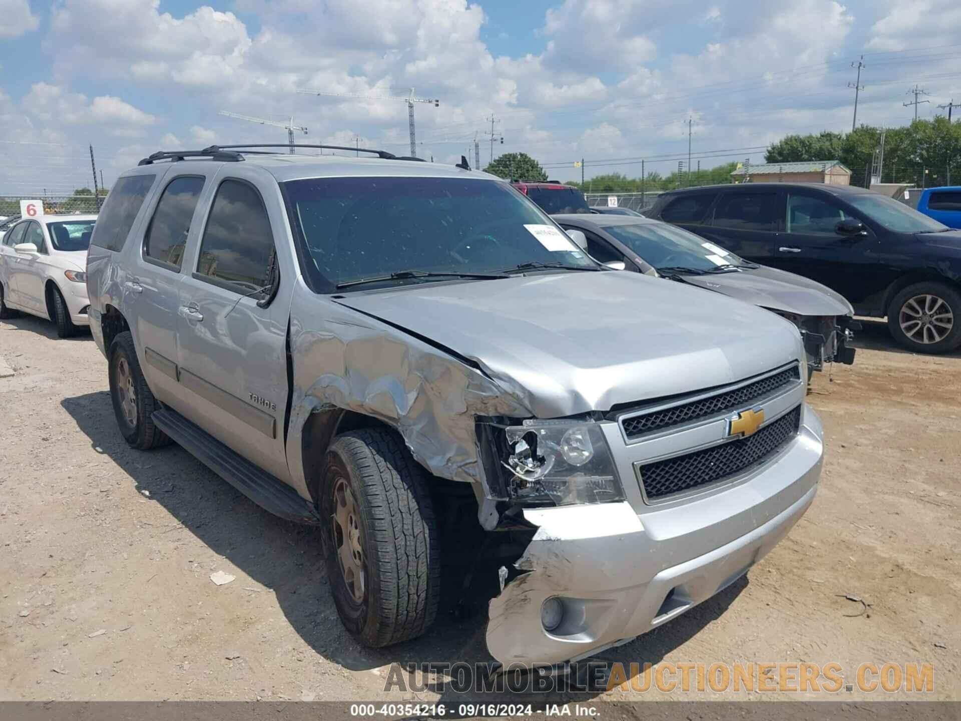 1GNSCAE03CR282995 CHEVROLET TAHOE 2012