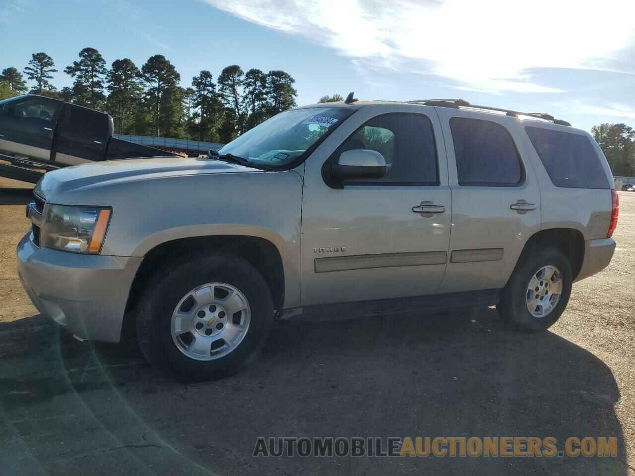 1GNSCAE09BR105382 CHEVROLET TAHOE 2011