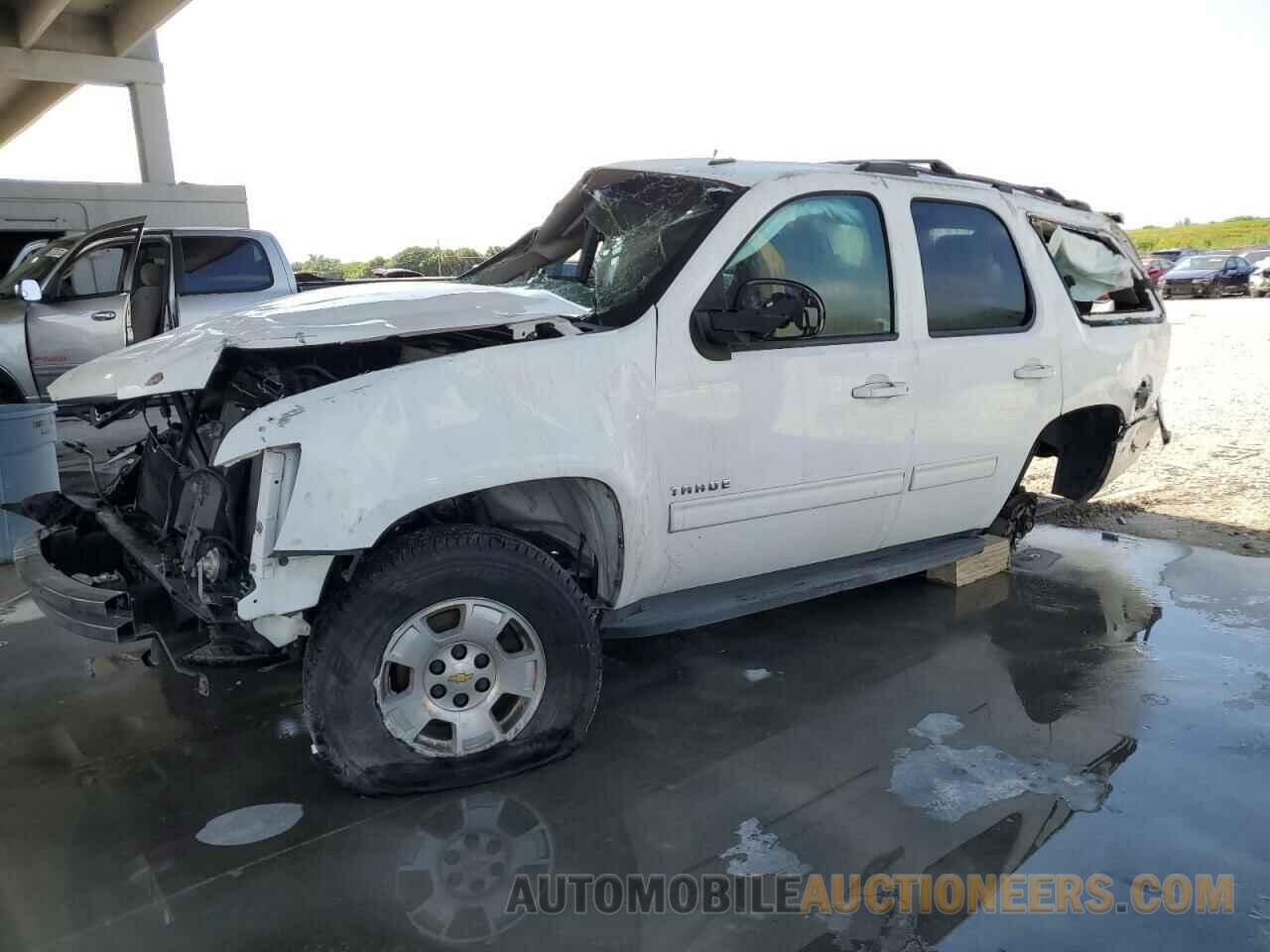 1GNSCAE0XDR152178 CHEVROLET TAHOE 2013