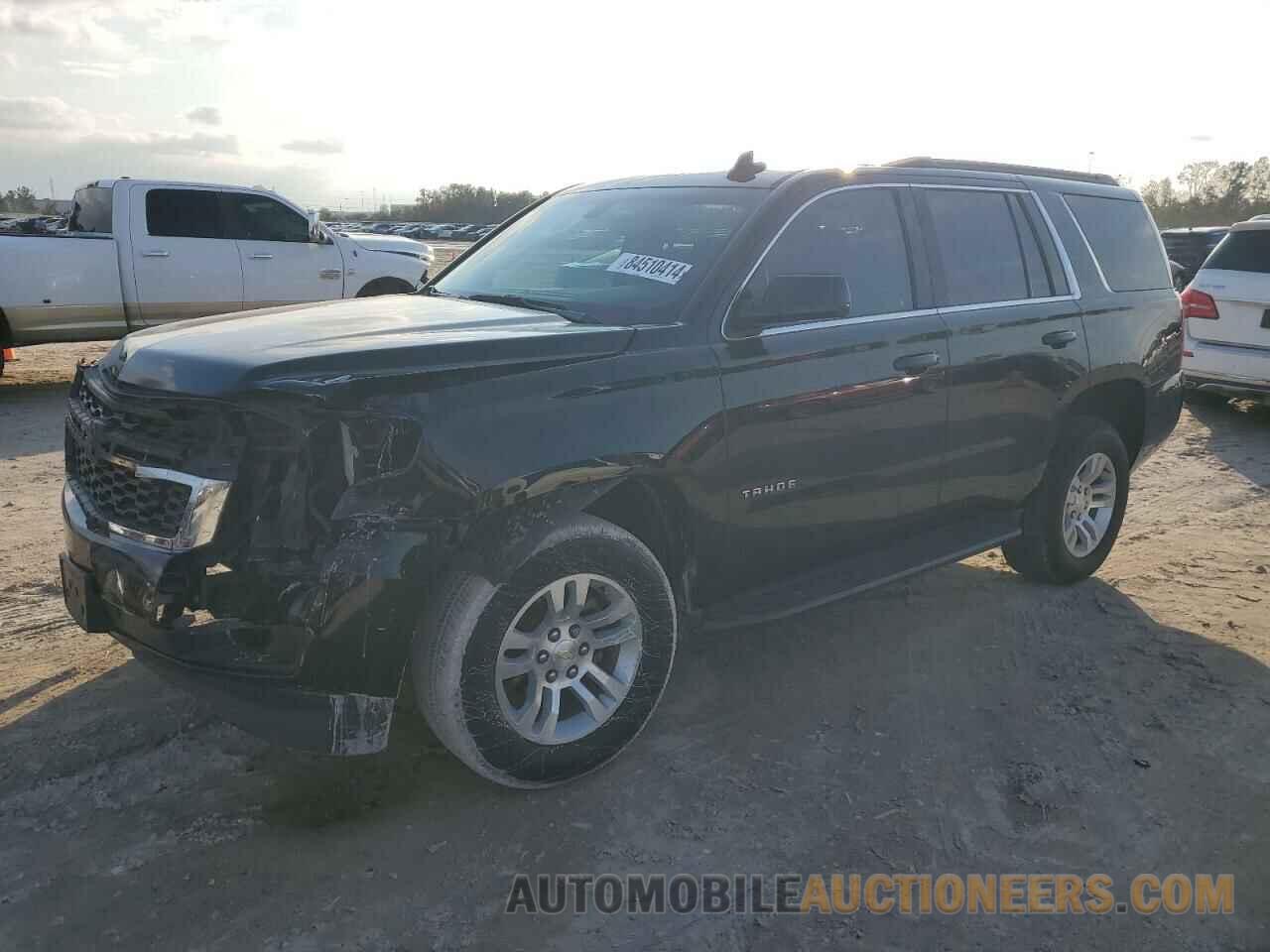 1GNSCAEC0KR171443 CHEVROLET TAHOE 2019