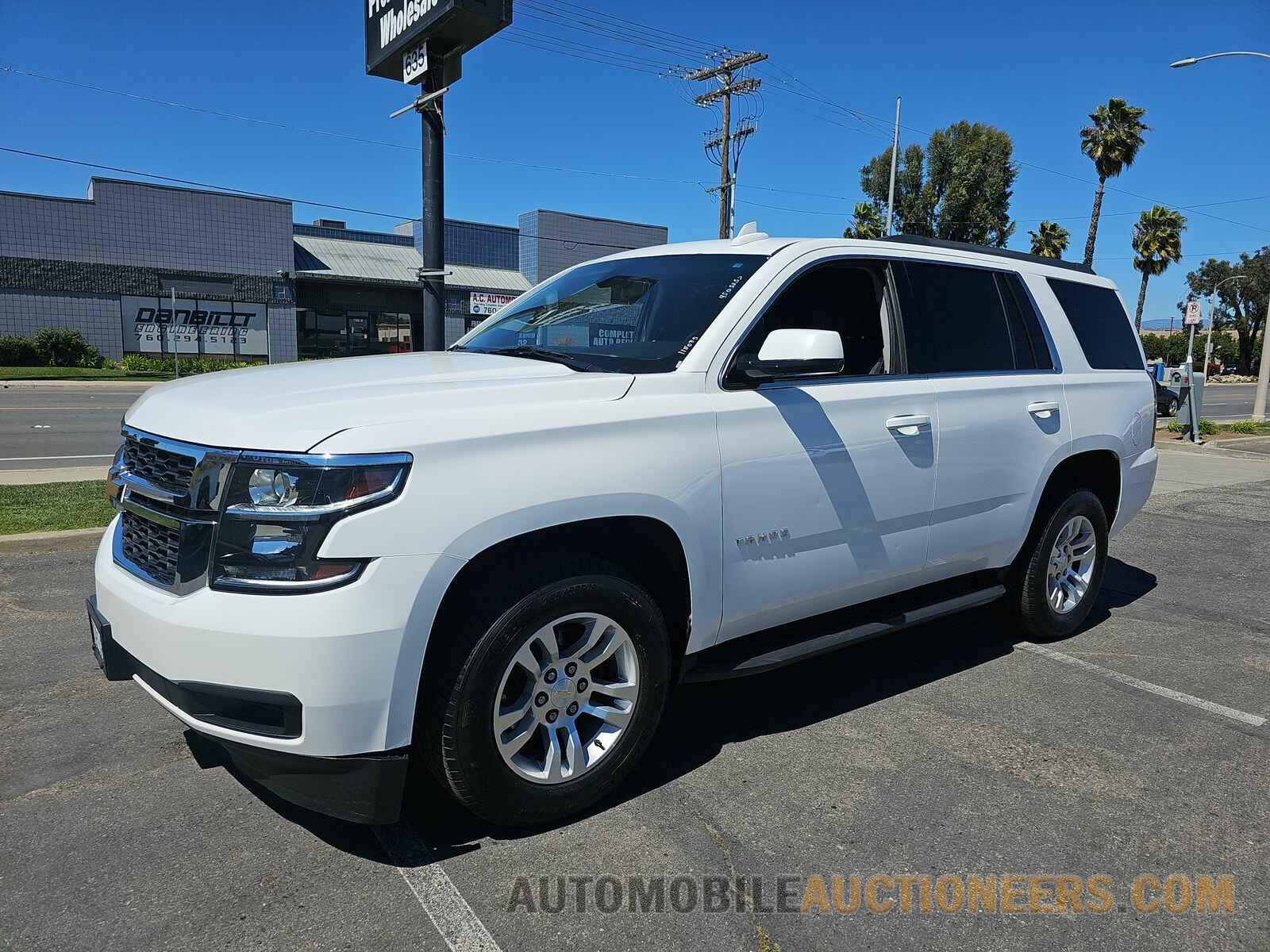 1GNSCAKC0HR385264 Chevrolet Tahoe 2017